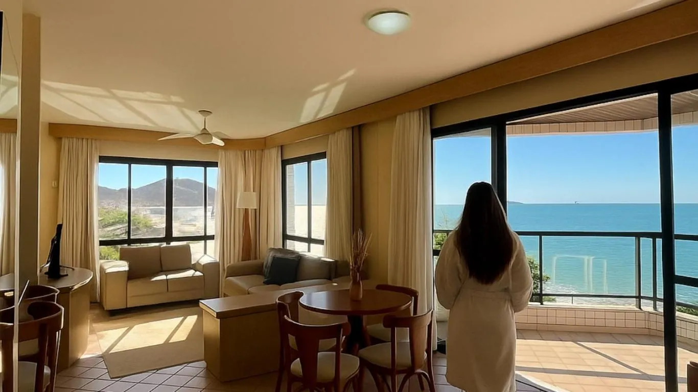 Day in Ingleses Praia Hotel