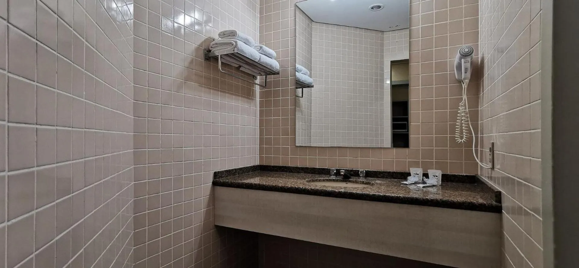 Ingleses Praia Hotel