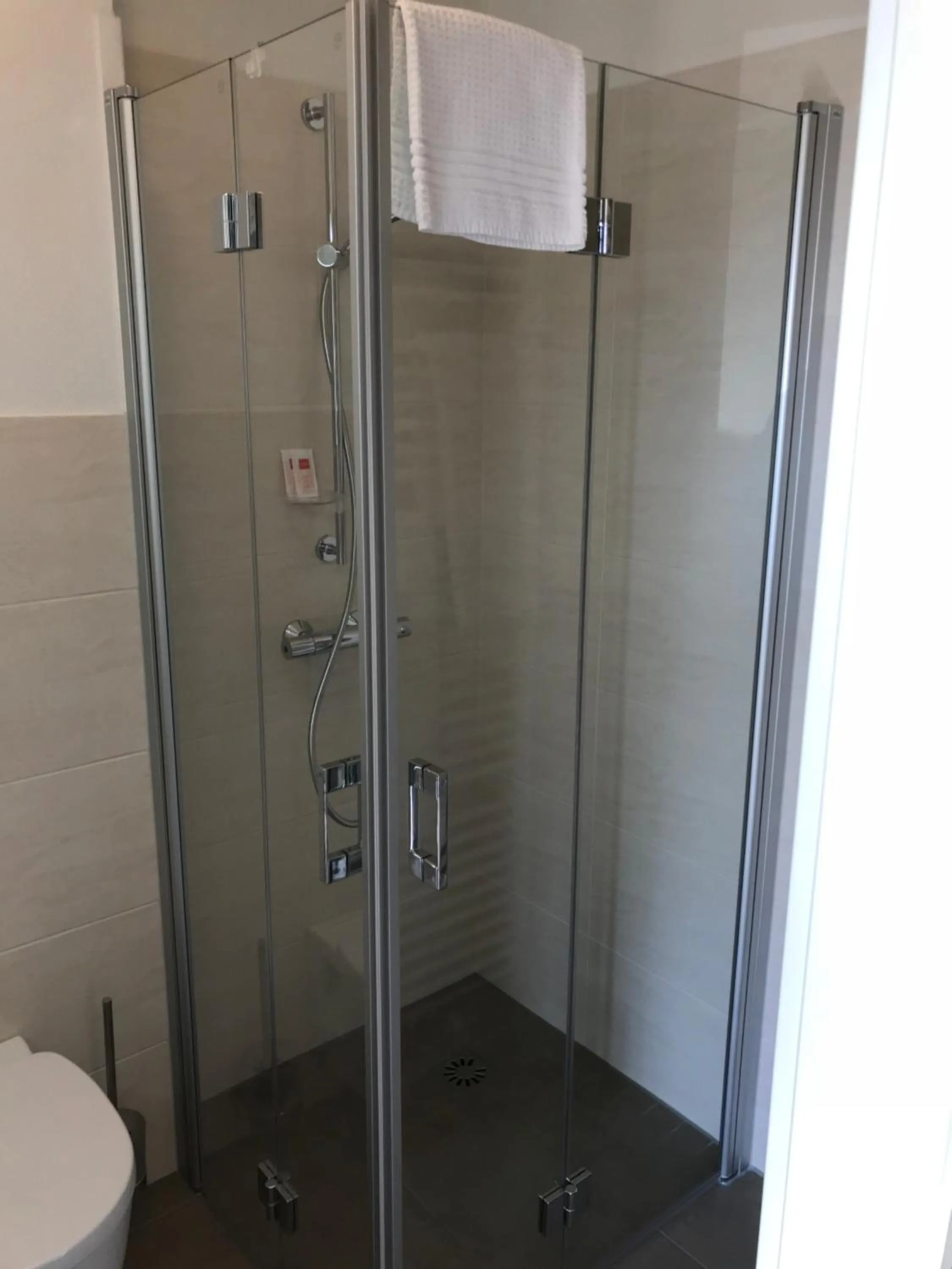 Kanal-Haus "Das Gästehaus direkt am NOK"