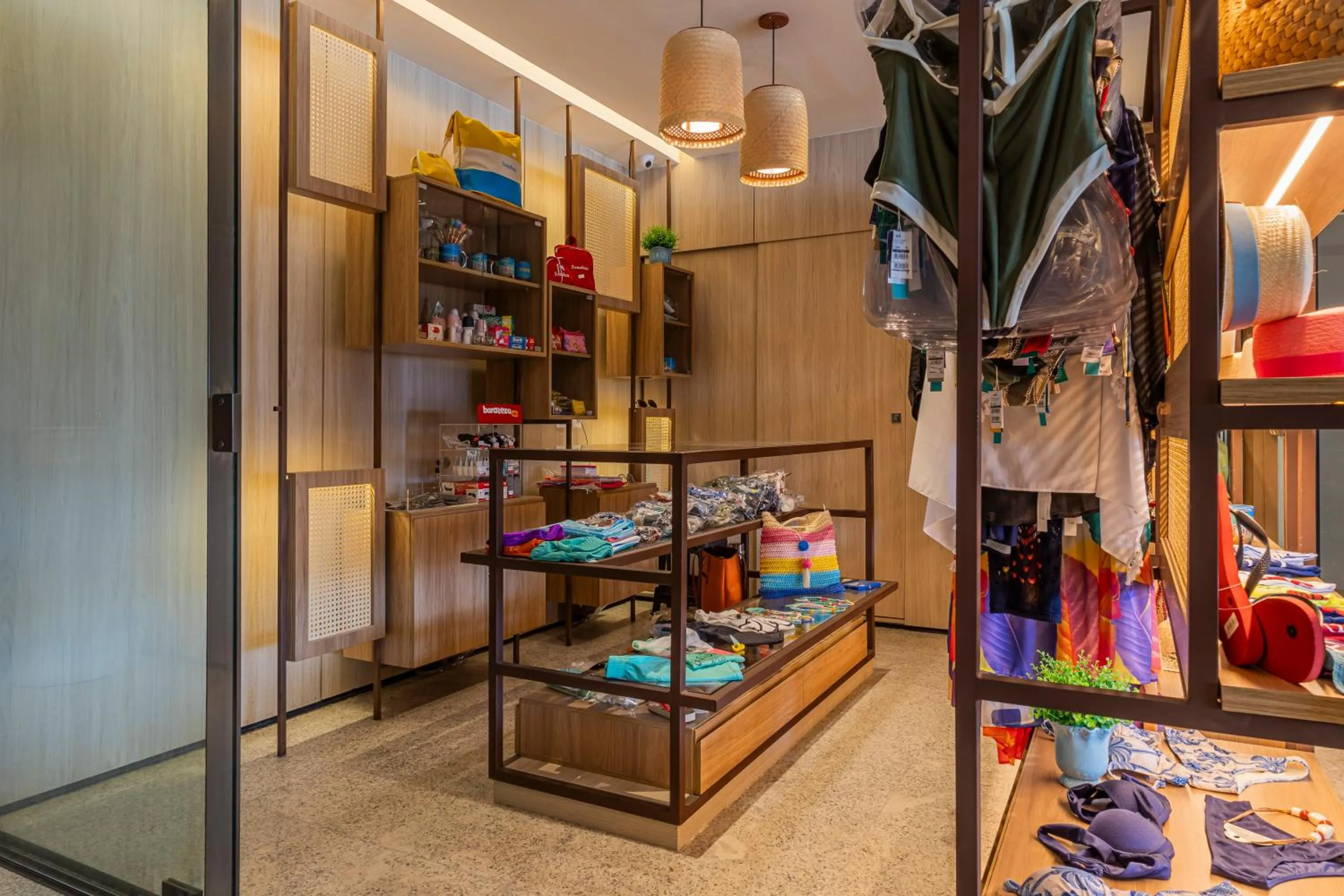 On-site shops, Bed in Praiano Hotel