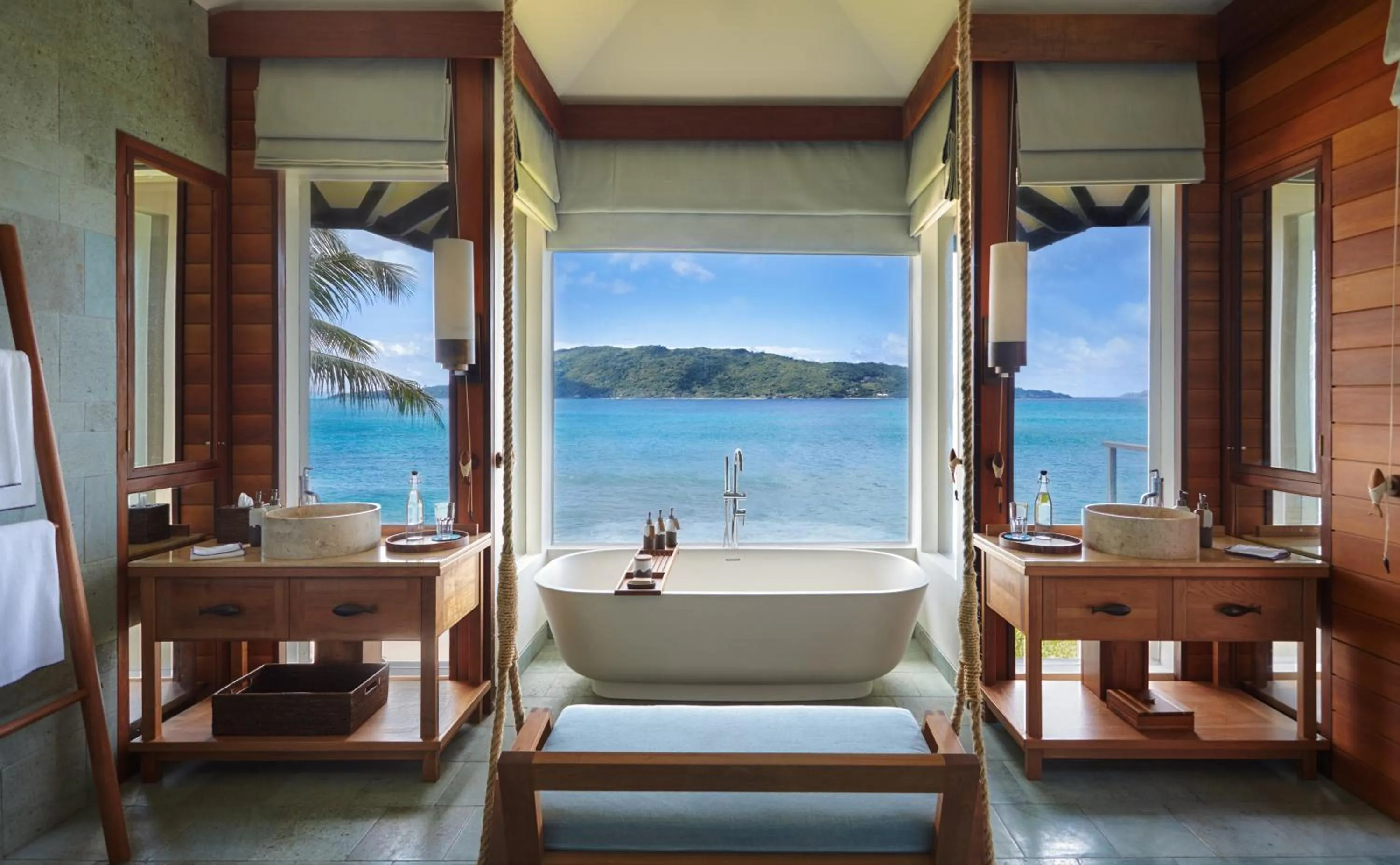Bathroom in Six Senses Zil Pasyon, Seychelles