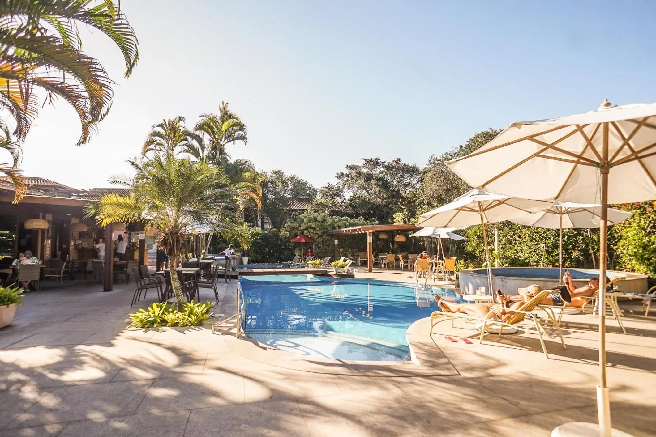 Pool view in Corais e Conchas