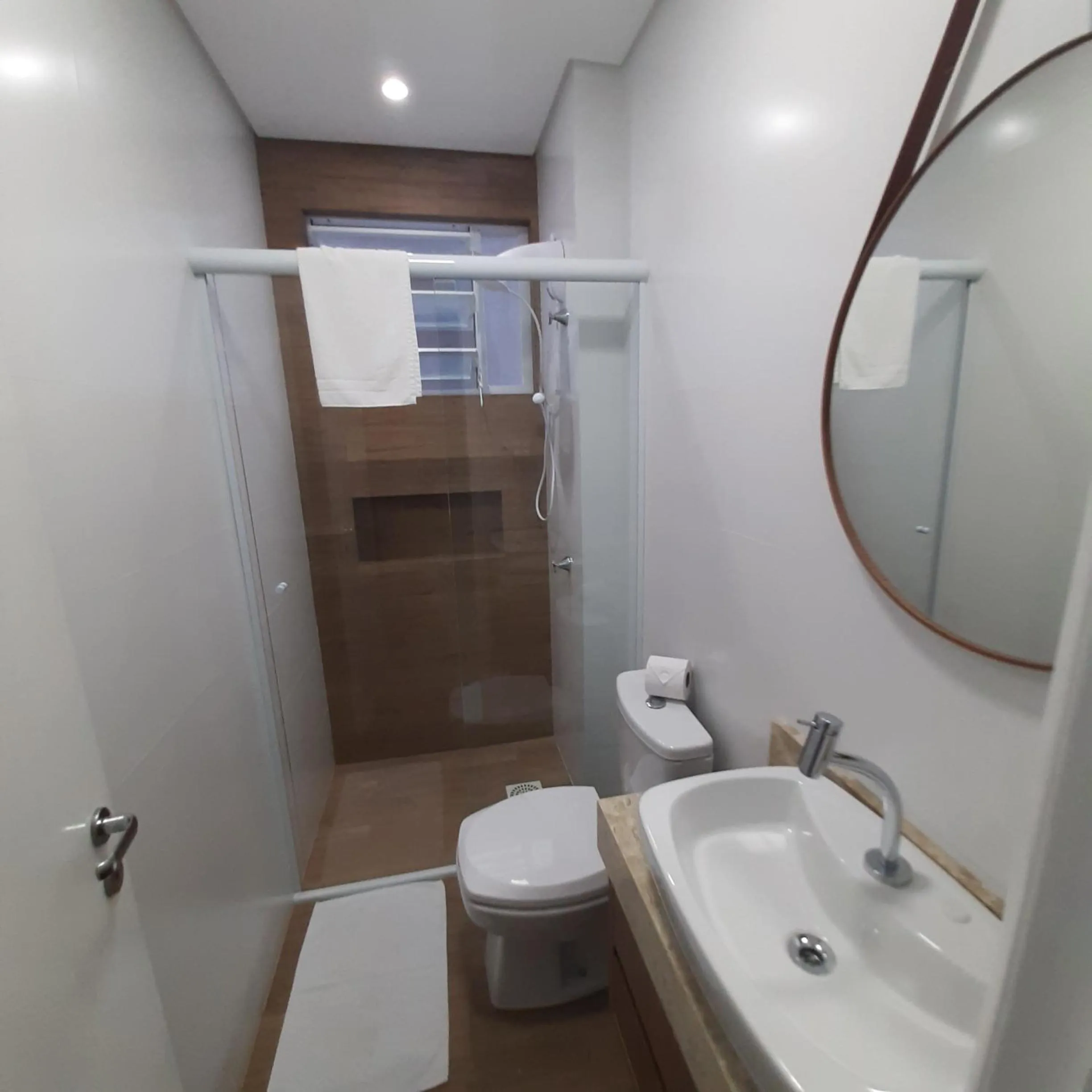 Shower in Residencial Praia Mar