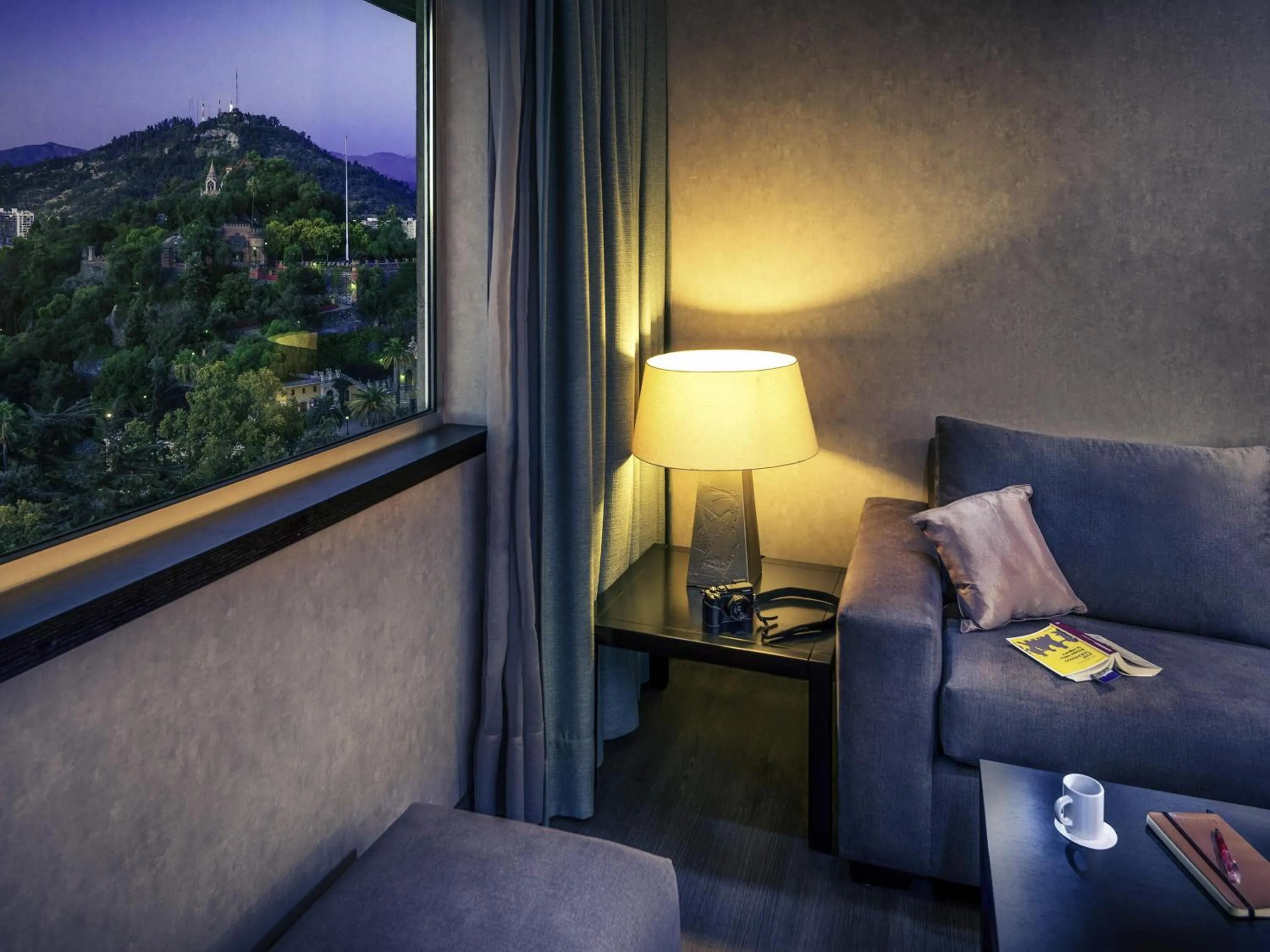 Bedroom in Mercure Santiago Centro