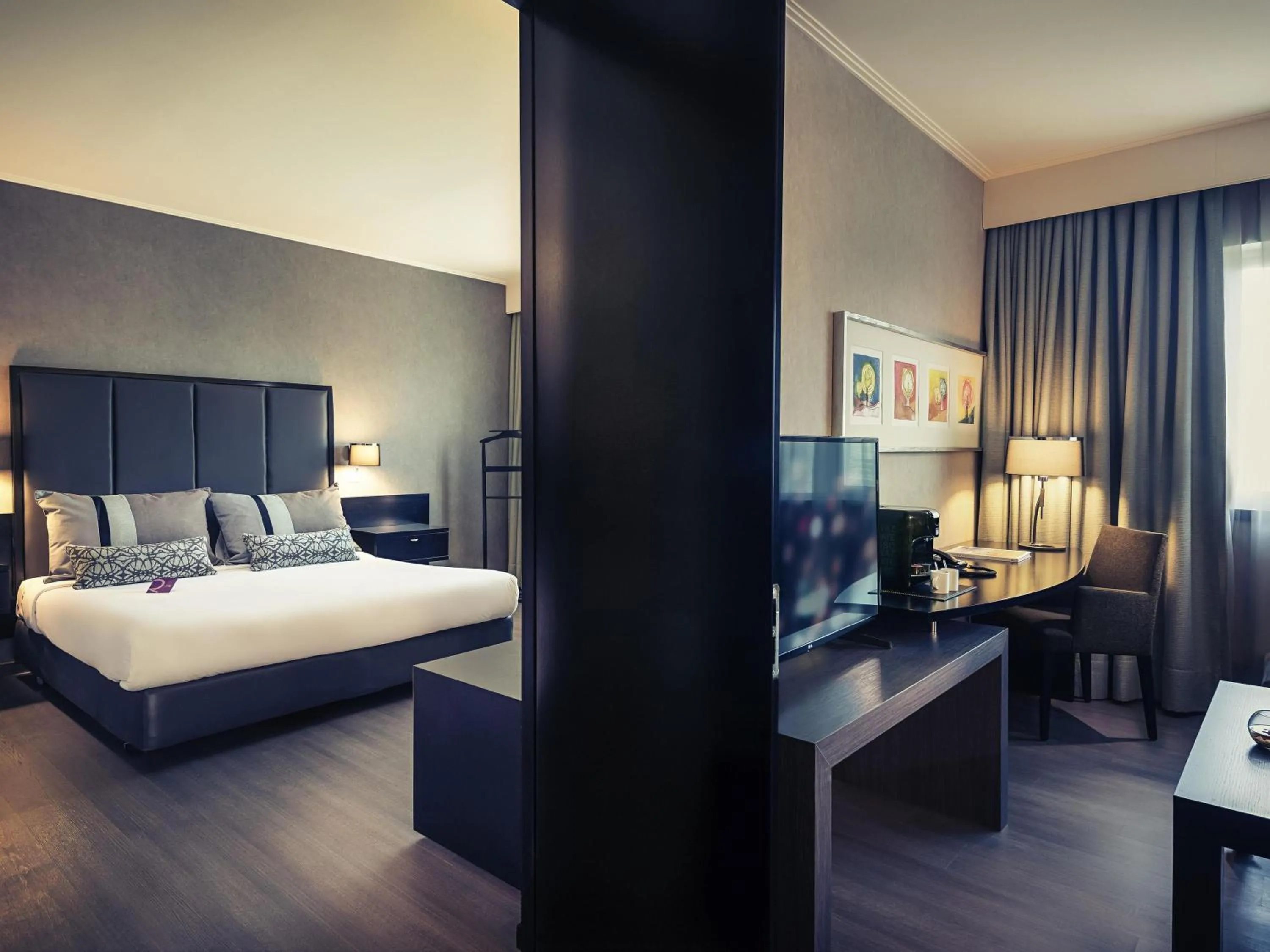 Bedroom, Bed in Mercure Santiago Centro