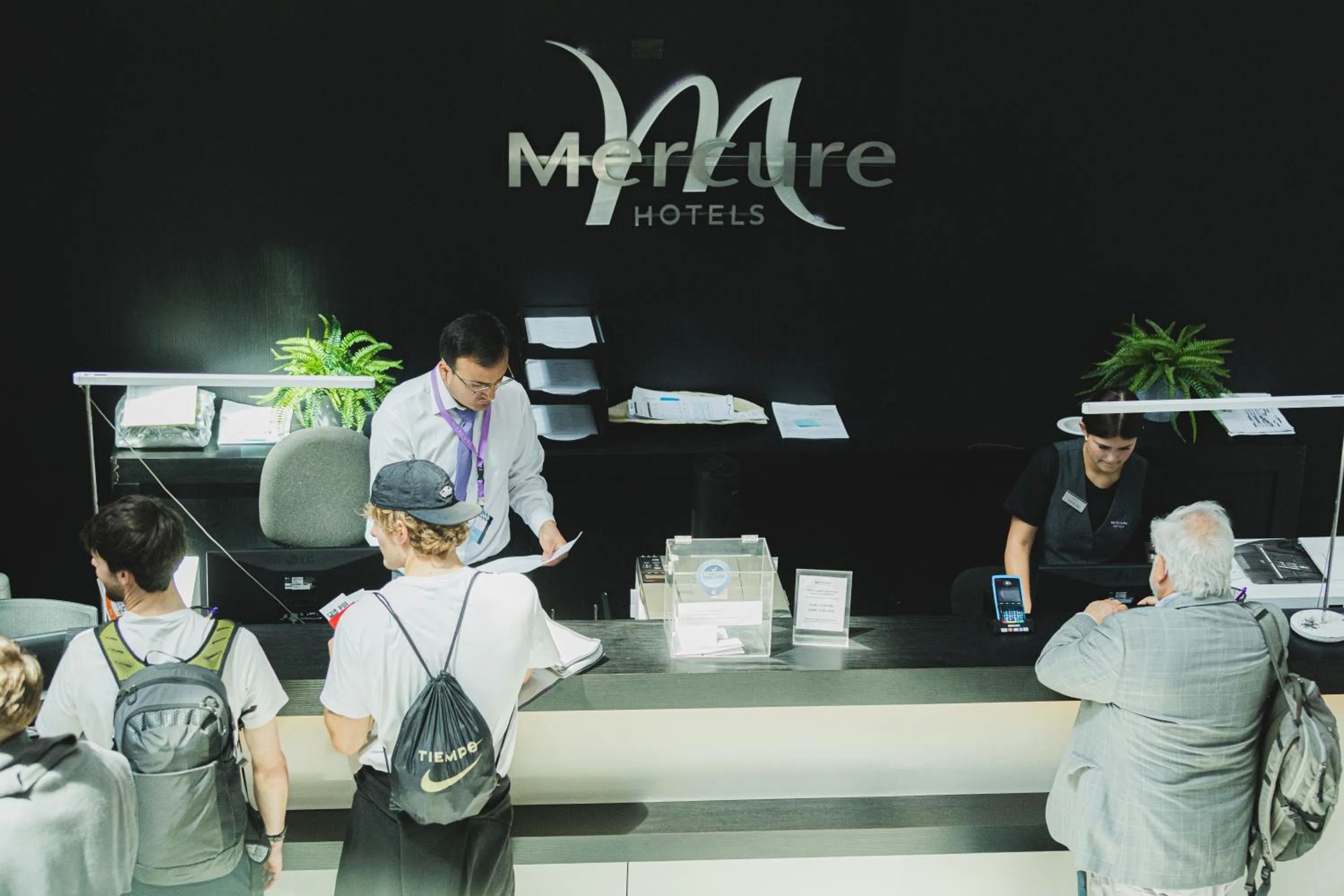 Property logo or sign in Mercure Santiago Centro