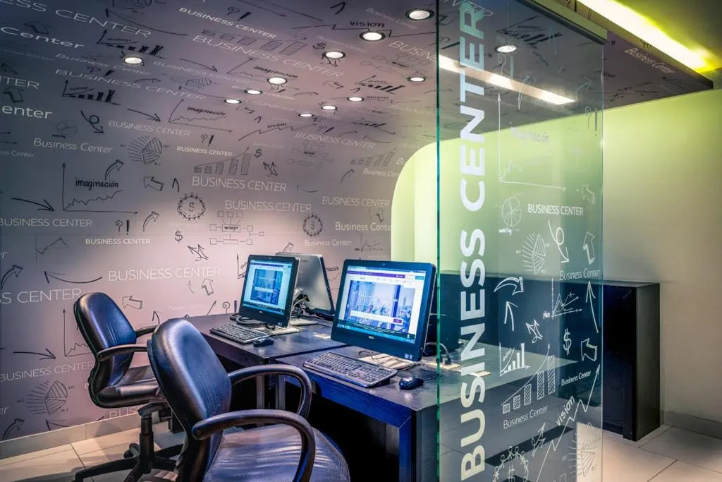 Business facilities in Mercure Santiago Centro