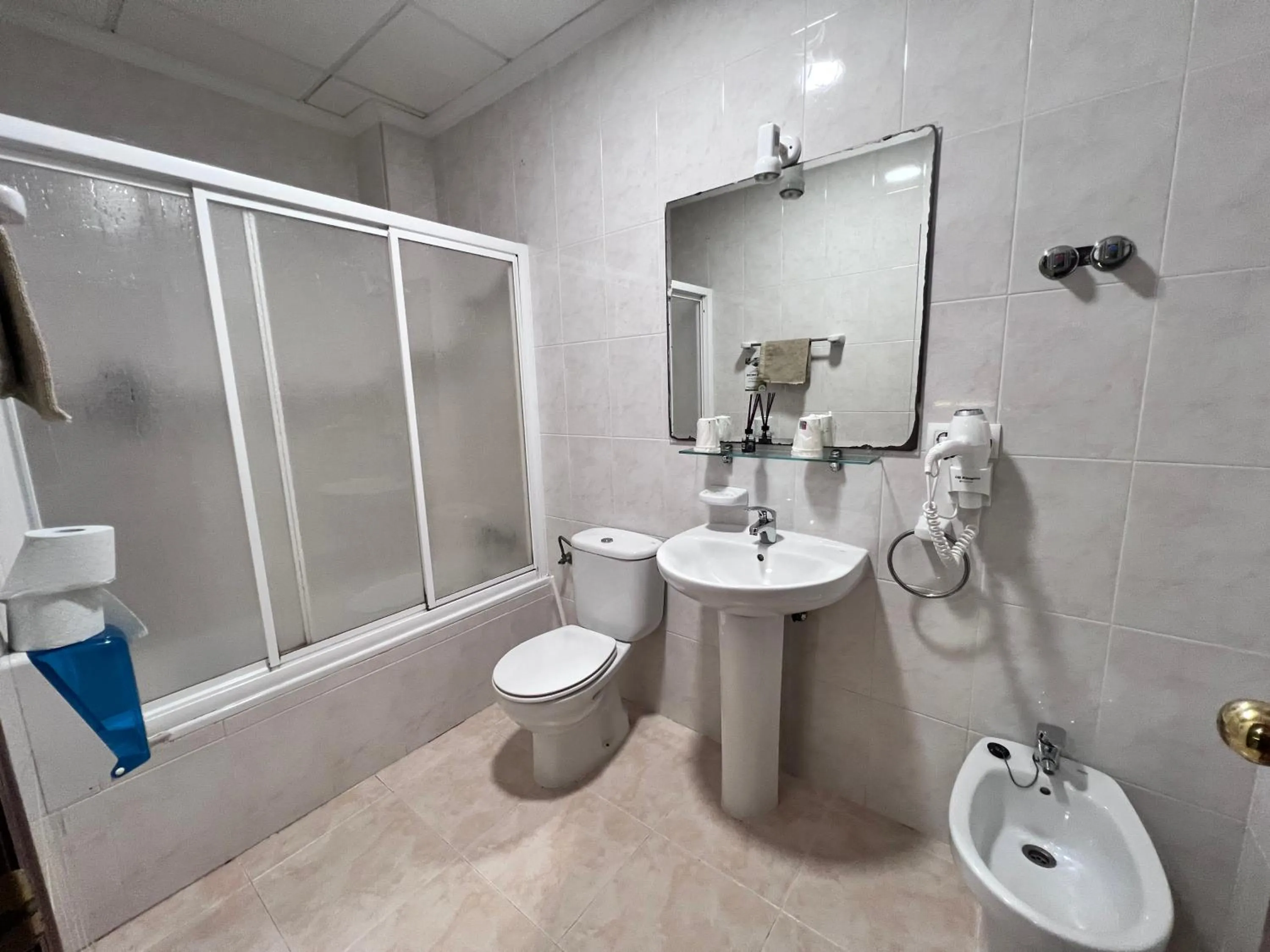 Bathroom in Hotel Don Juan