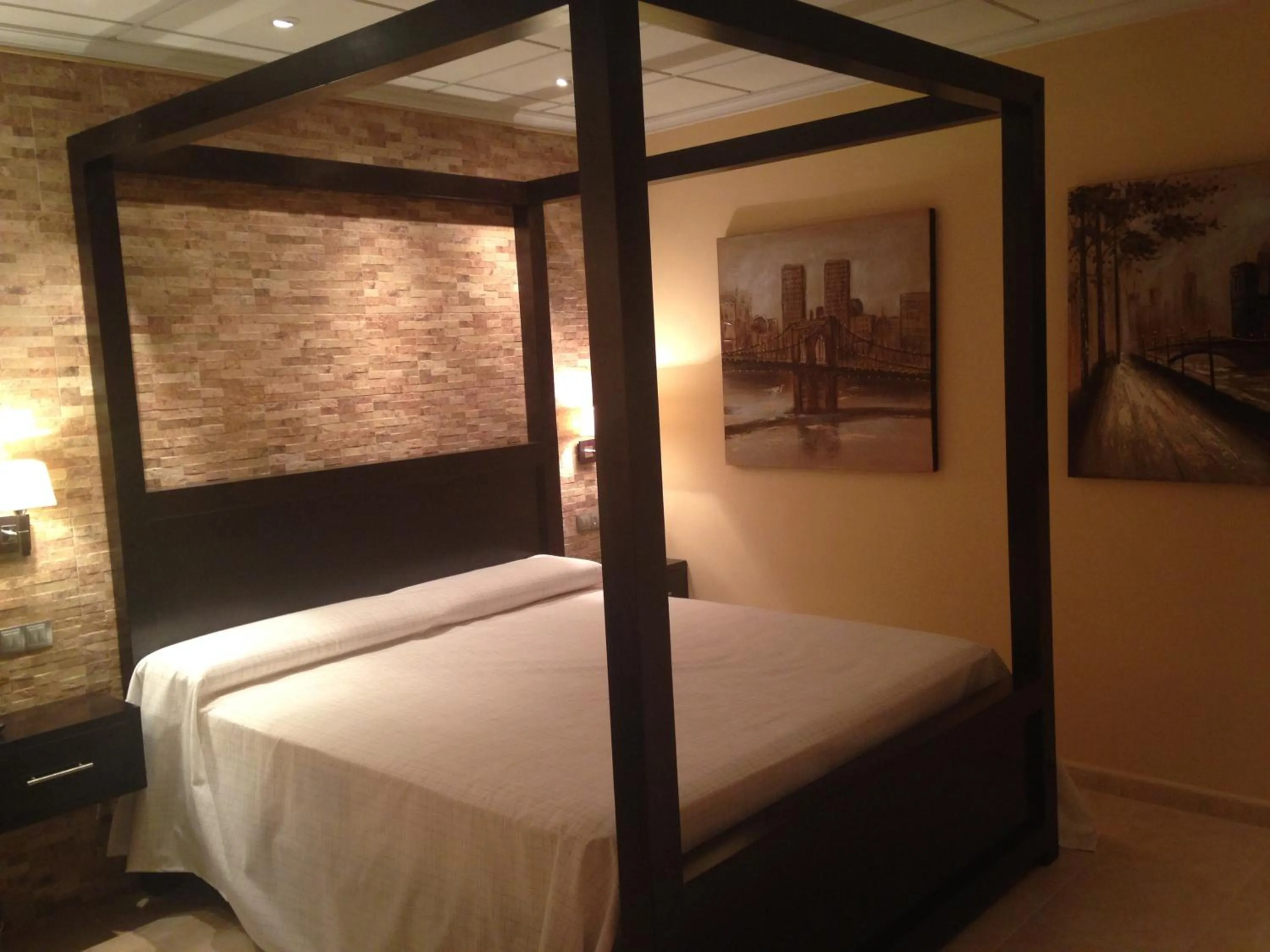 Bedroom, Bed in Hotel Don Juan