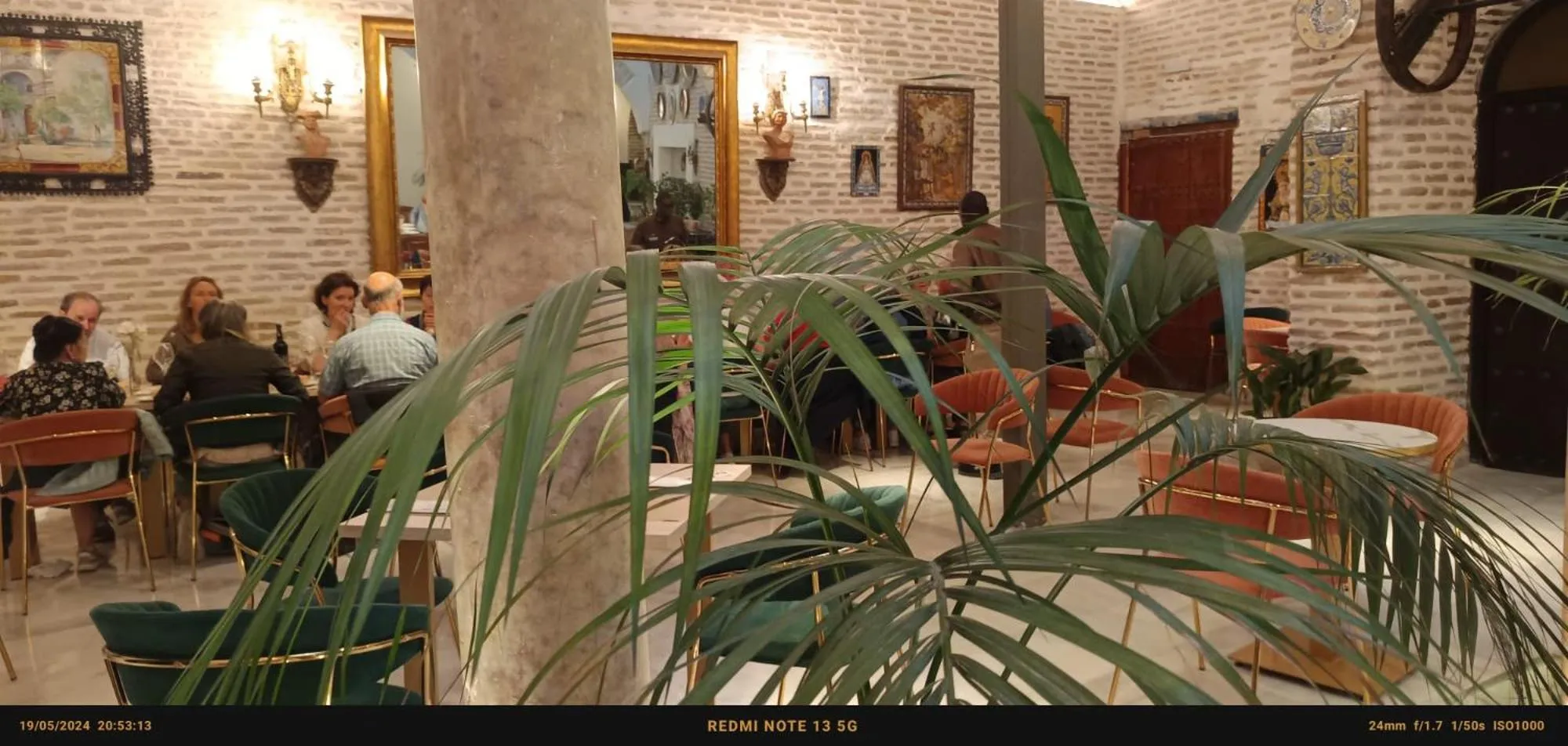 Restaurant/places to eat in Hotel Convento La Gloria