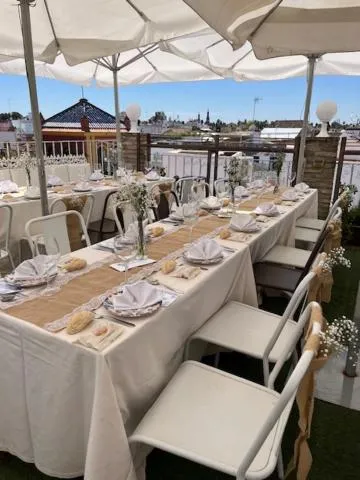 Restaurant/places to eat in Hotel Convento La Gloria