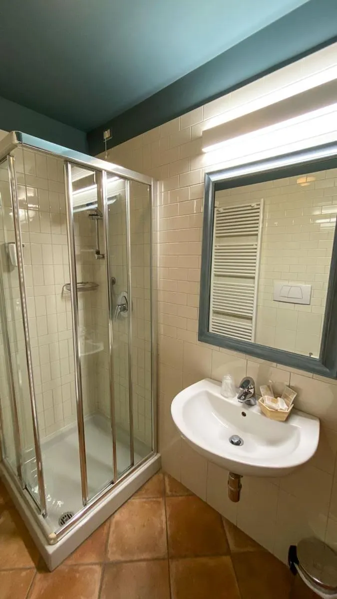 Bathroom in Hotel La Fattoria