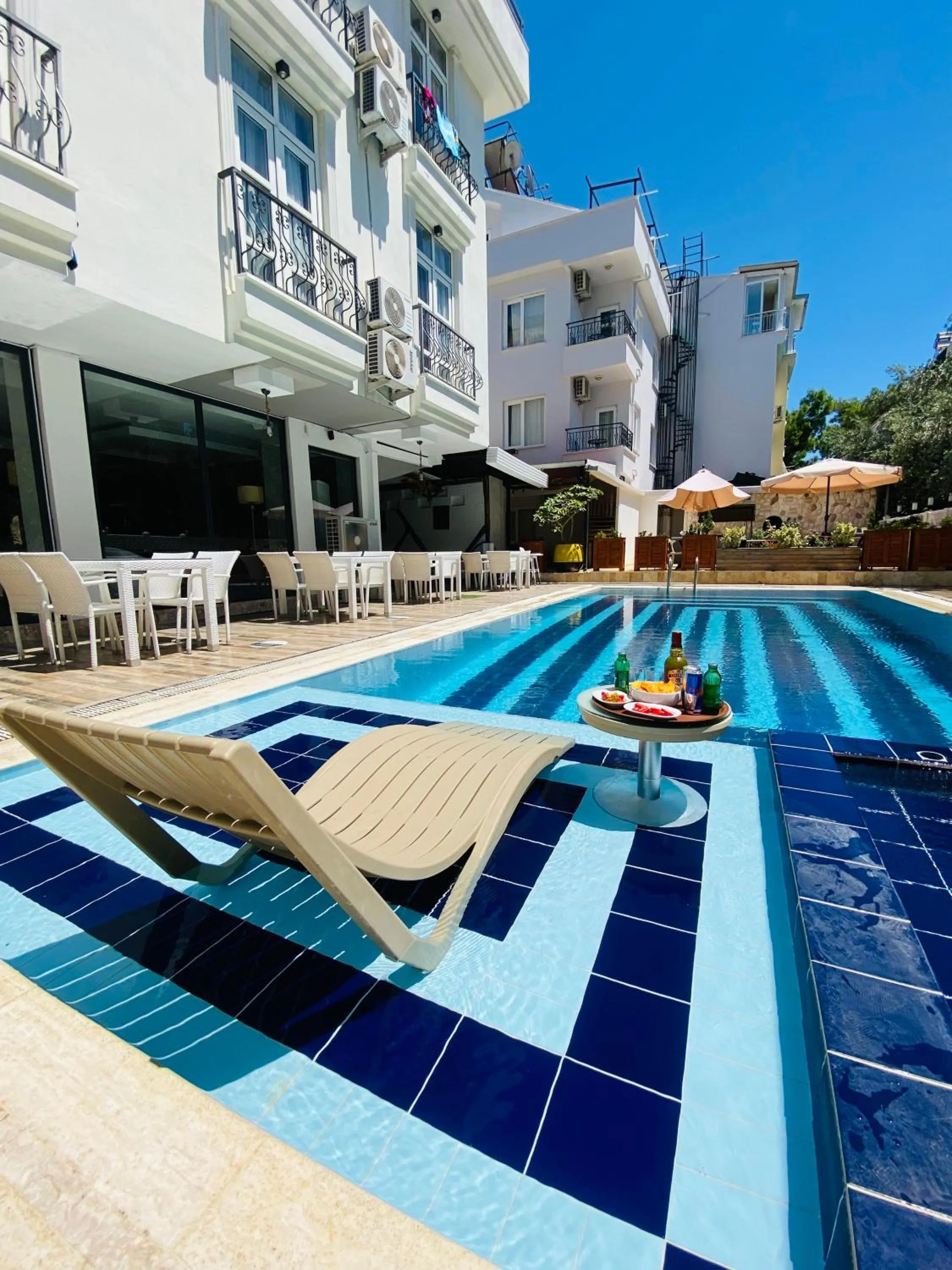 Swimming pool in NFK The House Hotel