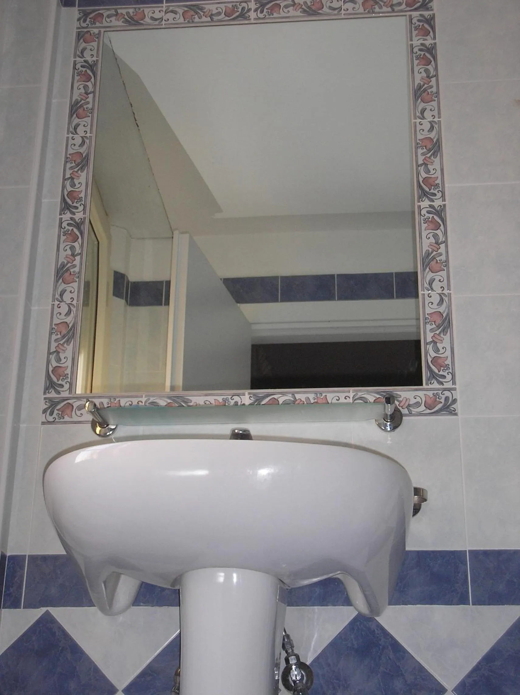 Bathroom in Hotel Playa