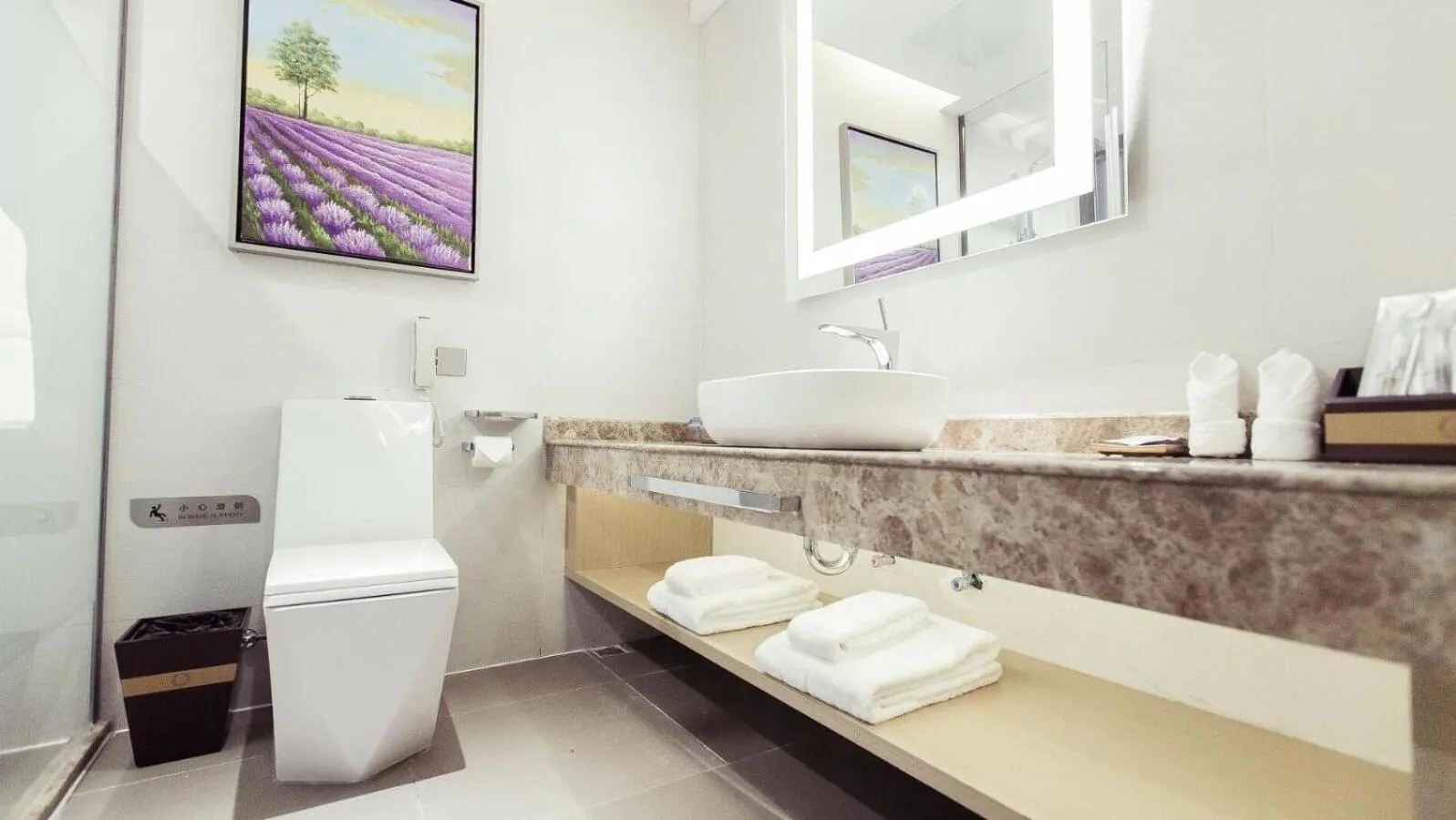 Lavande Hotel Suzhou Guanqian