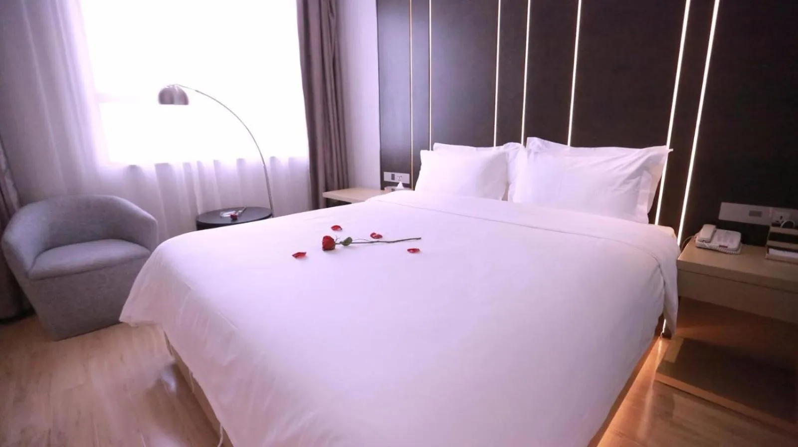 Bed in Lavande Hotel Suzhou Guanqian