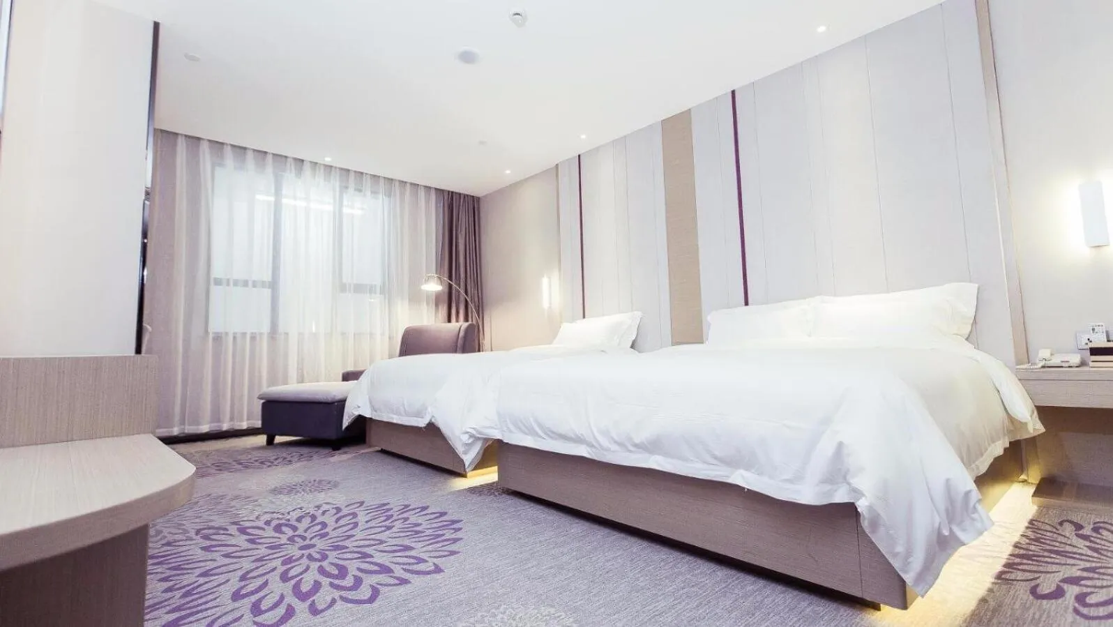 Bed in Lavande Hotel Suzhou Guanqian