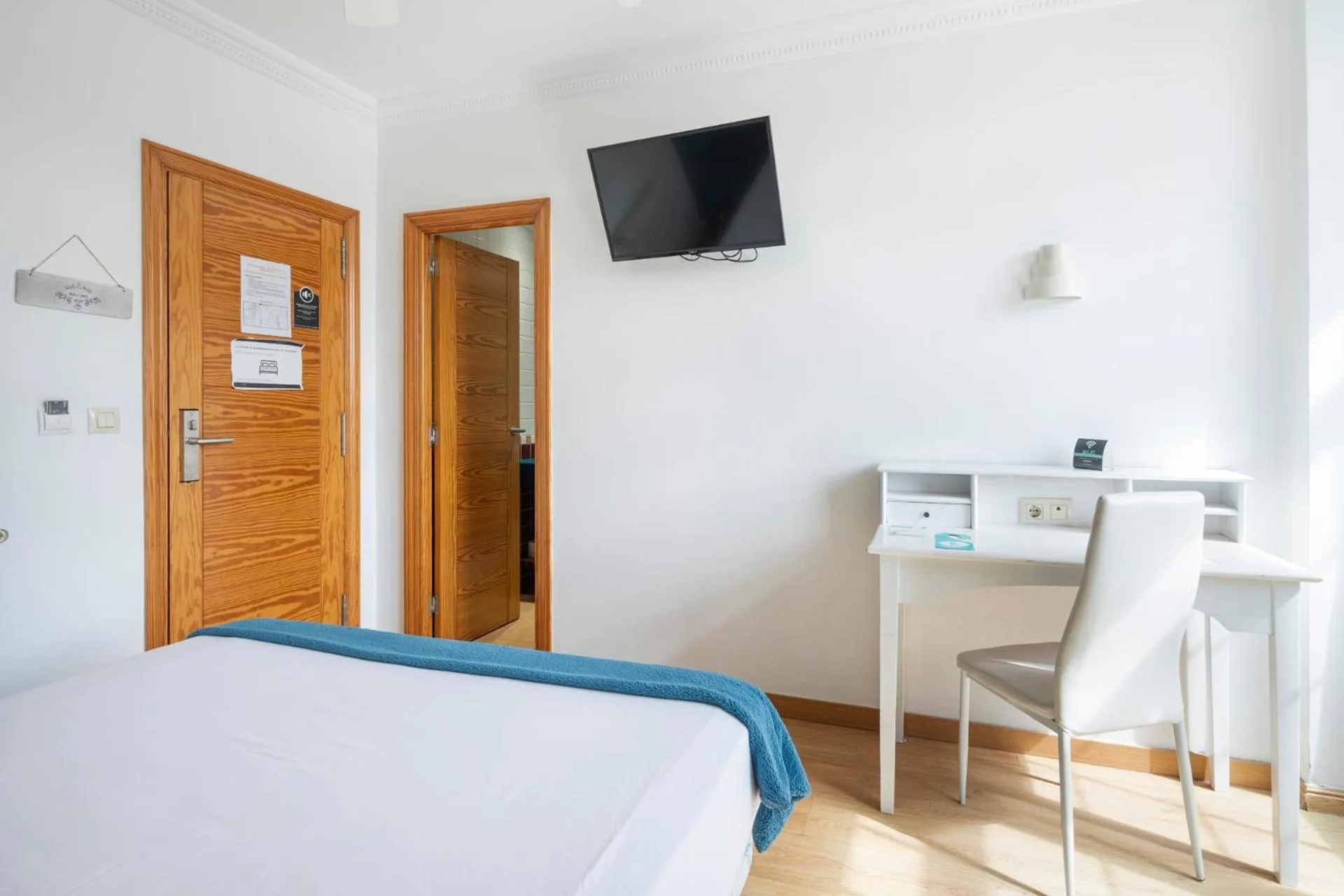 Bed in Hotel Alda Puerta Del Sol