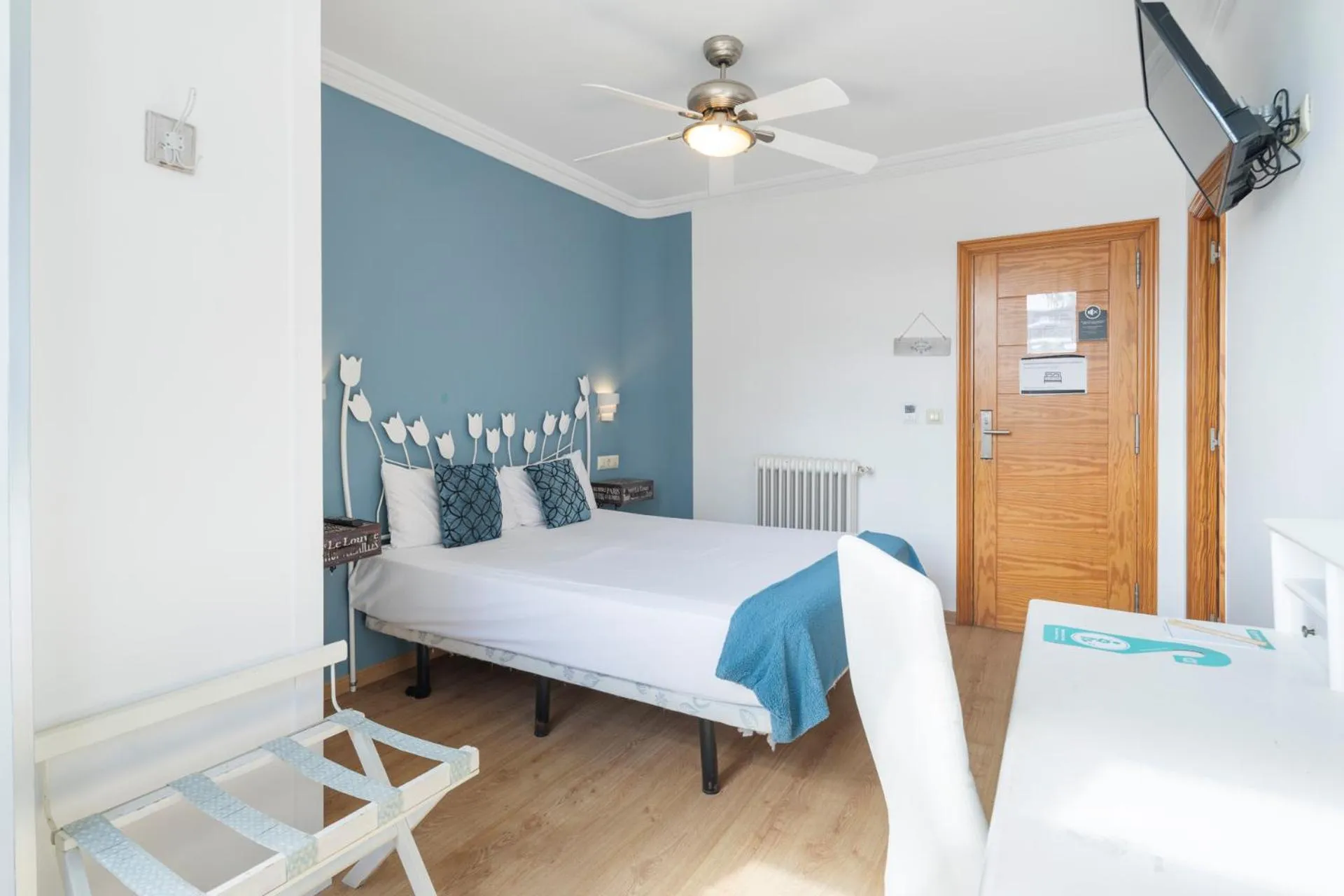 Bed in Hotel Alda Puerta Del Sol