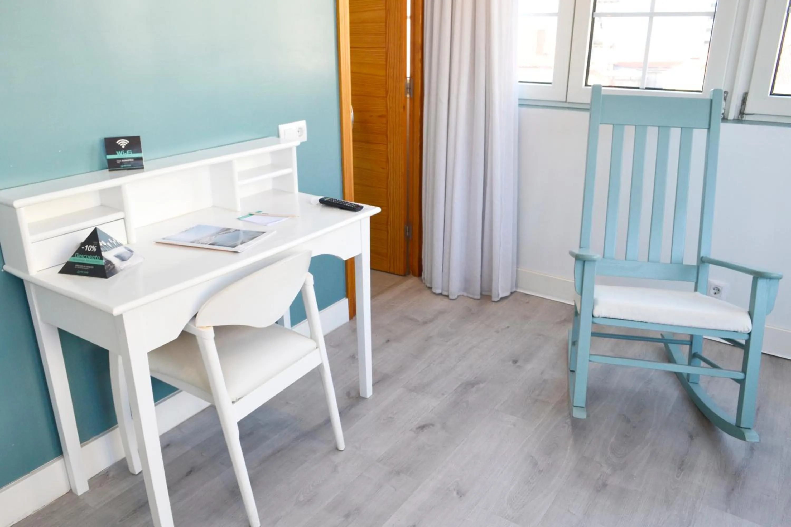 Photo of the whole room in Hotel Alda Puerta Del Sol