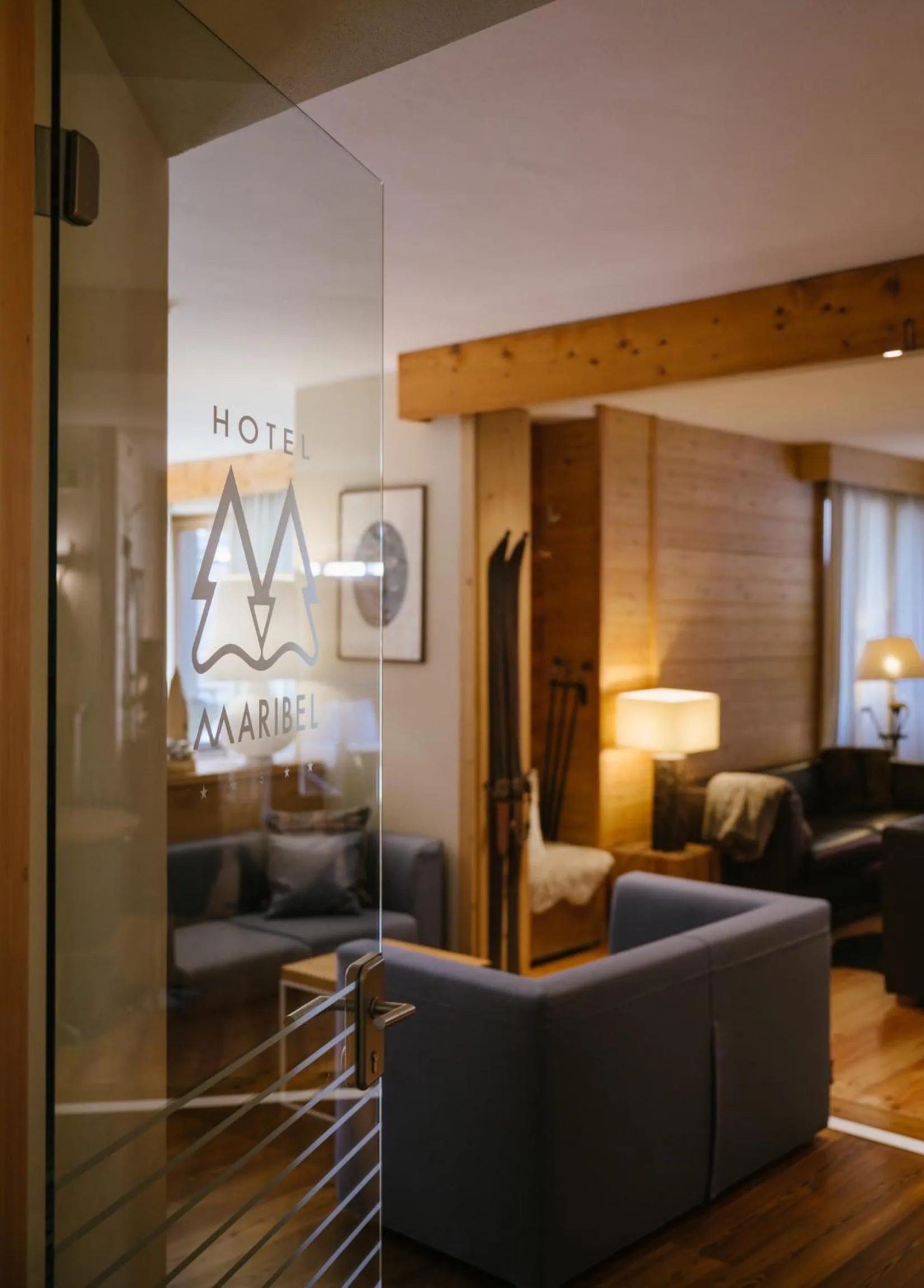 Seating area in Maribel Hotel