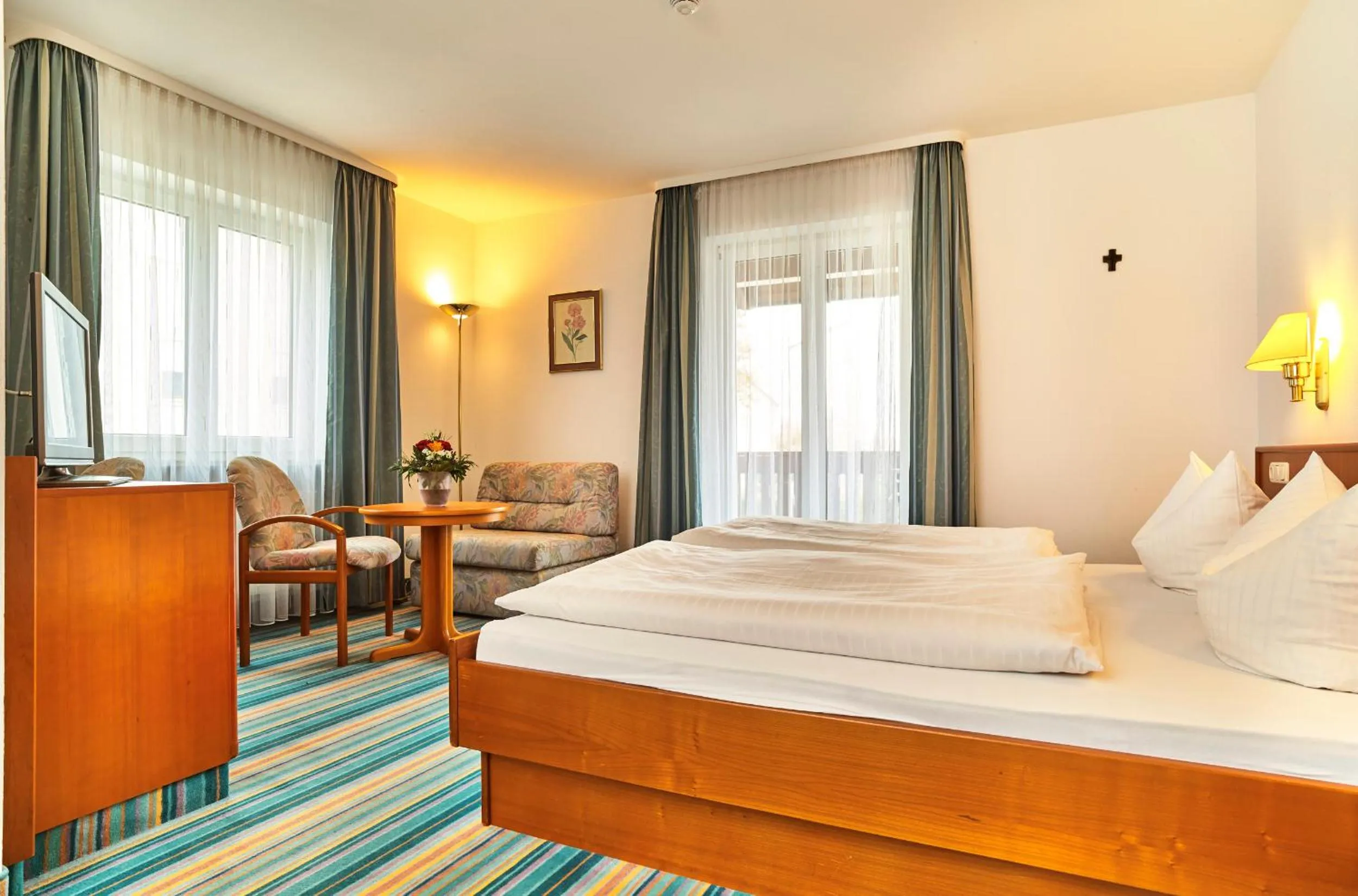 Photo of the whole room, Bed in Landhotel Geyer