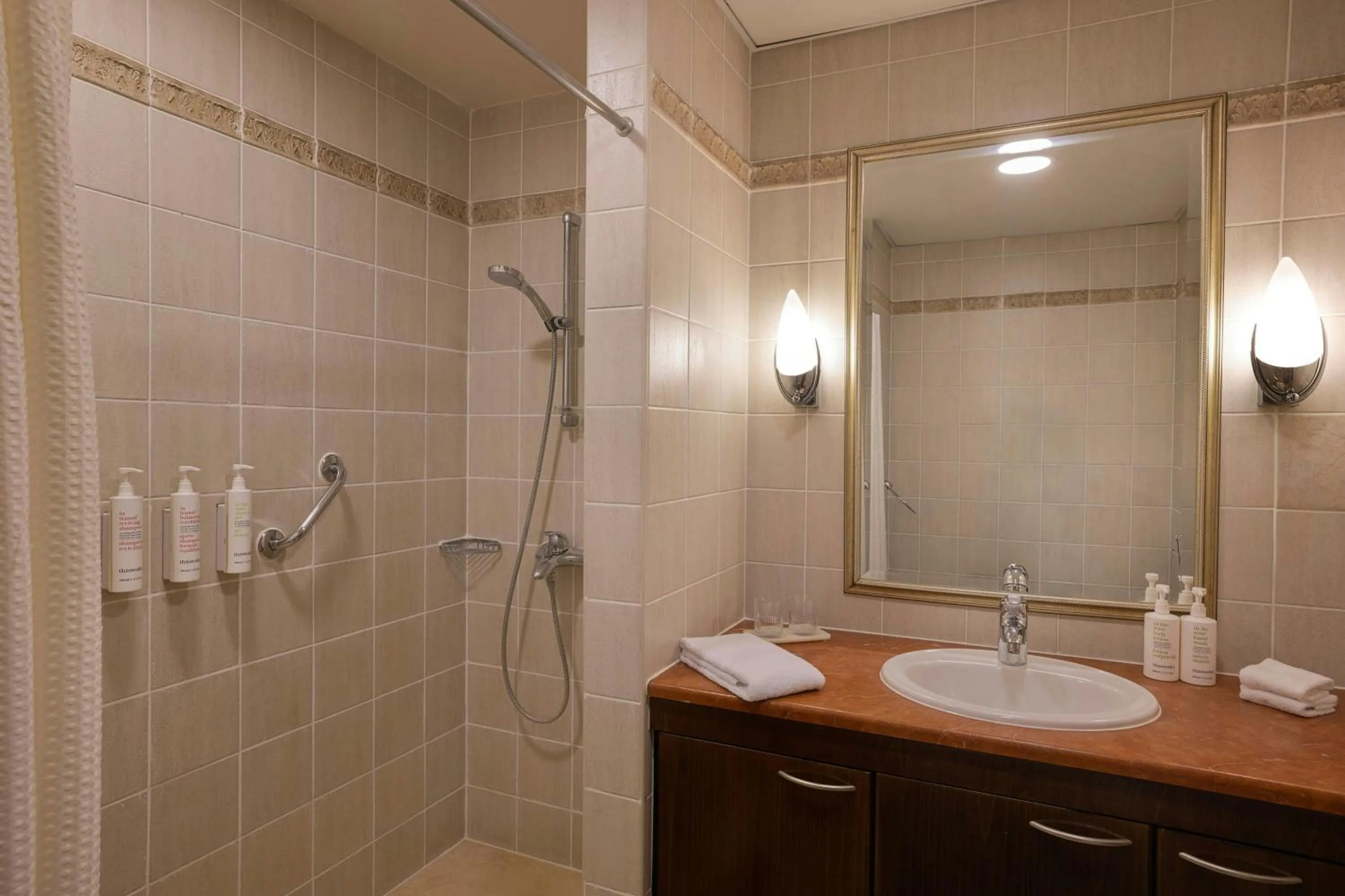 Bathroom in Marriott Executive Apartments Dubai Creek