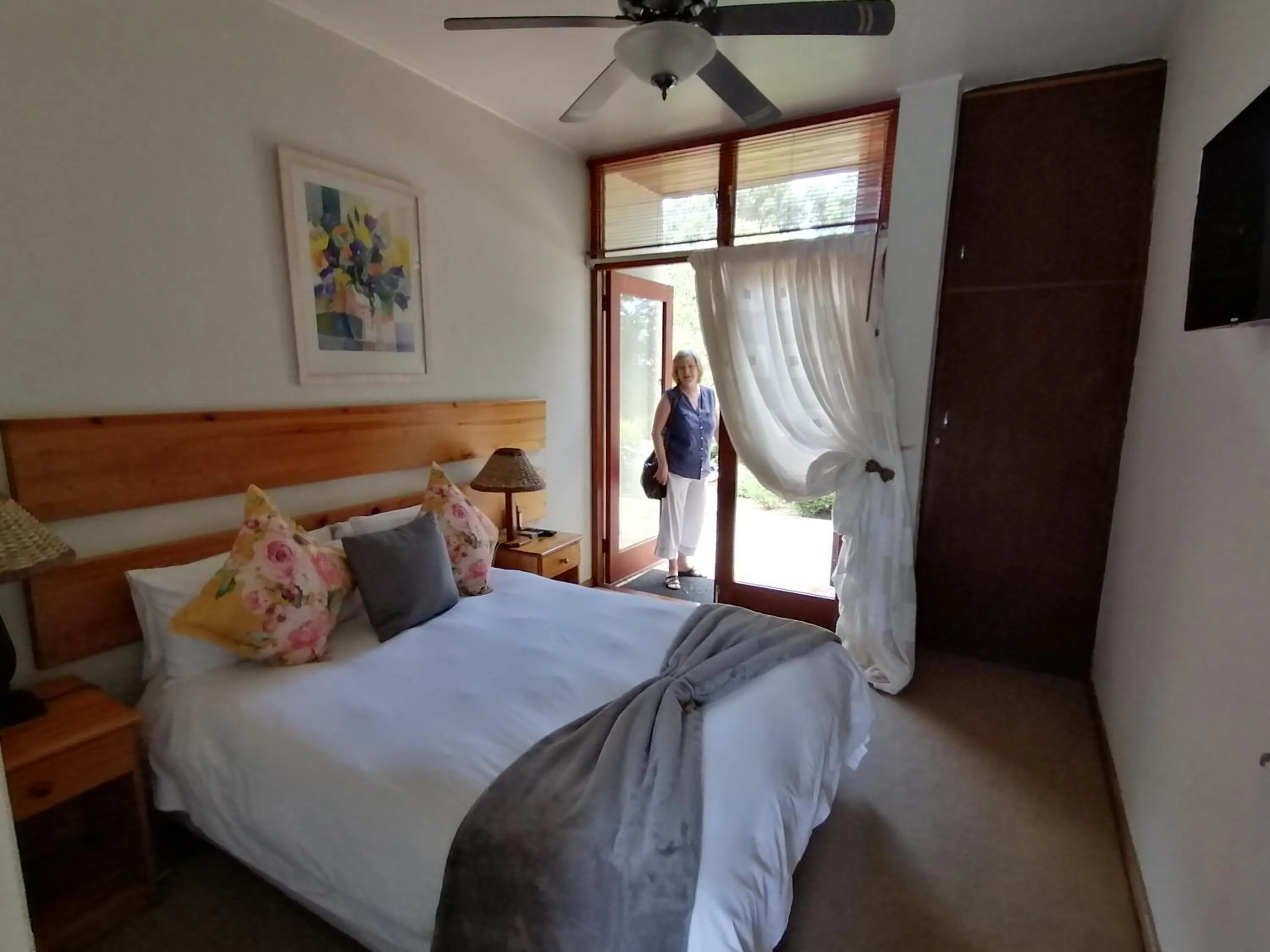 Bedroom, Bed in Aanhuizen Guest House