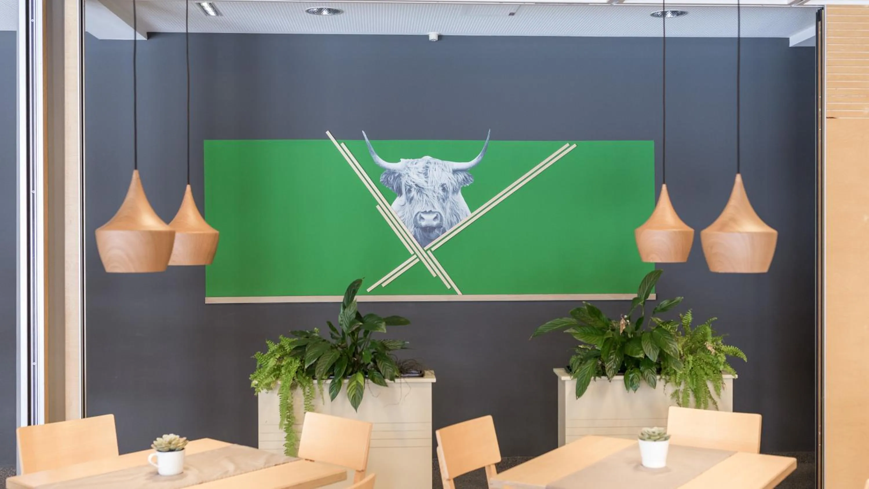 Restaurant/places to eat in JUFA Hotel Montafon