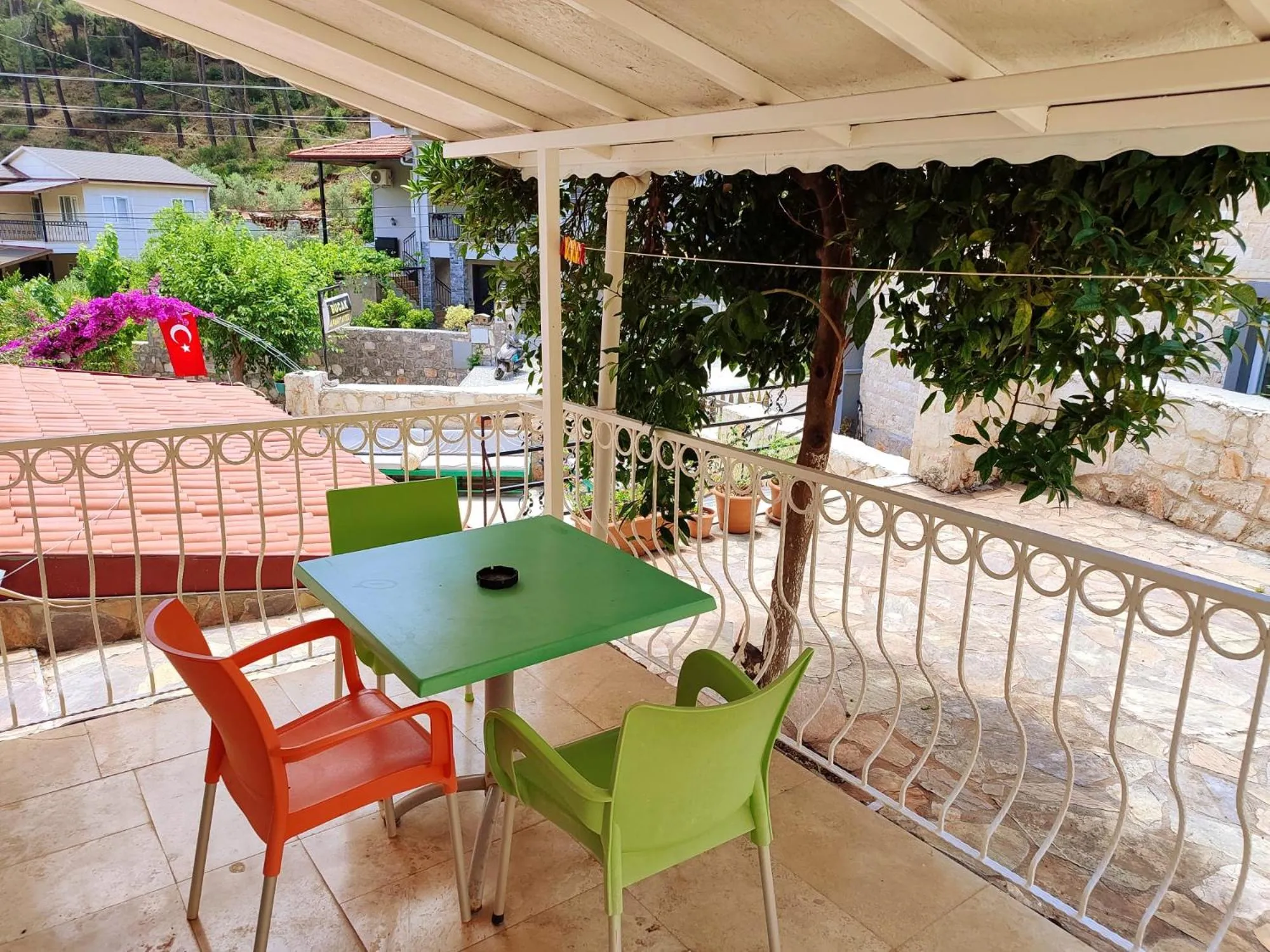 Balcony/Terrace in Bucak Apart Hotel Göcek & Beach