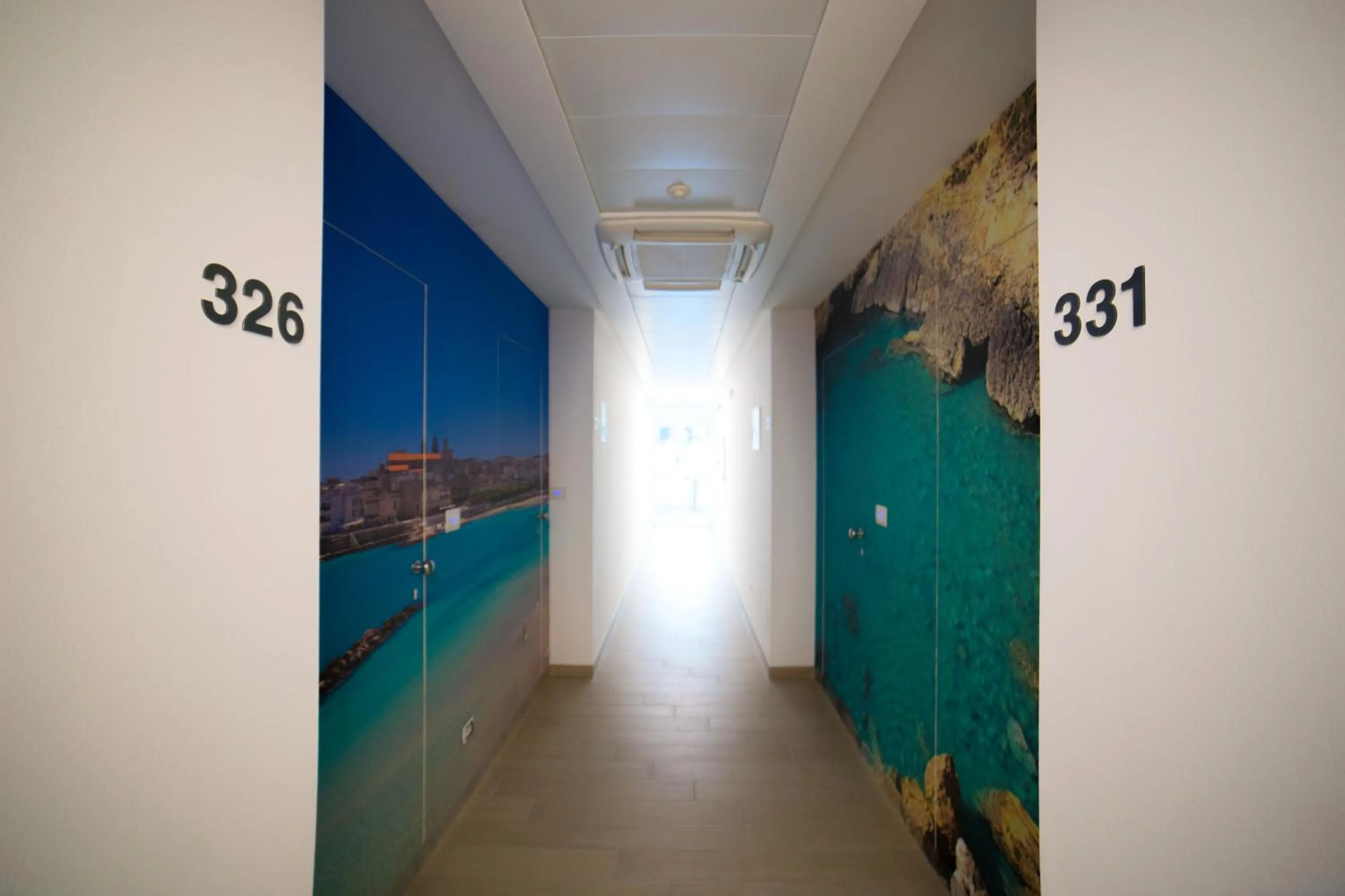 Decorative detail in Est hotel