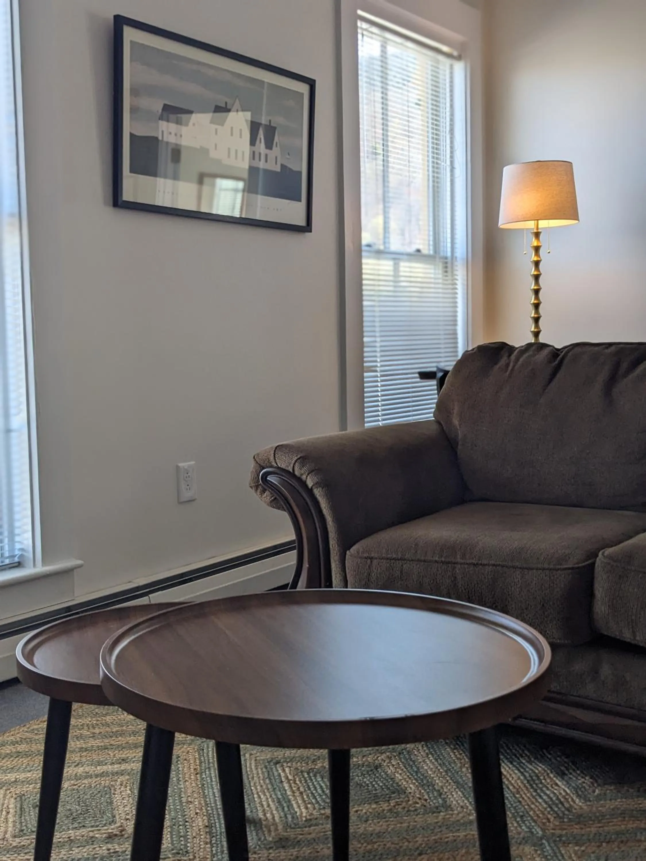 Living room in Bristol Suites