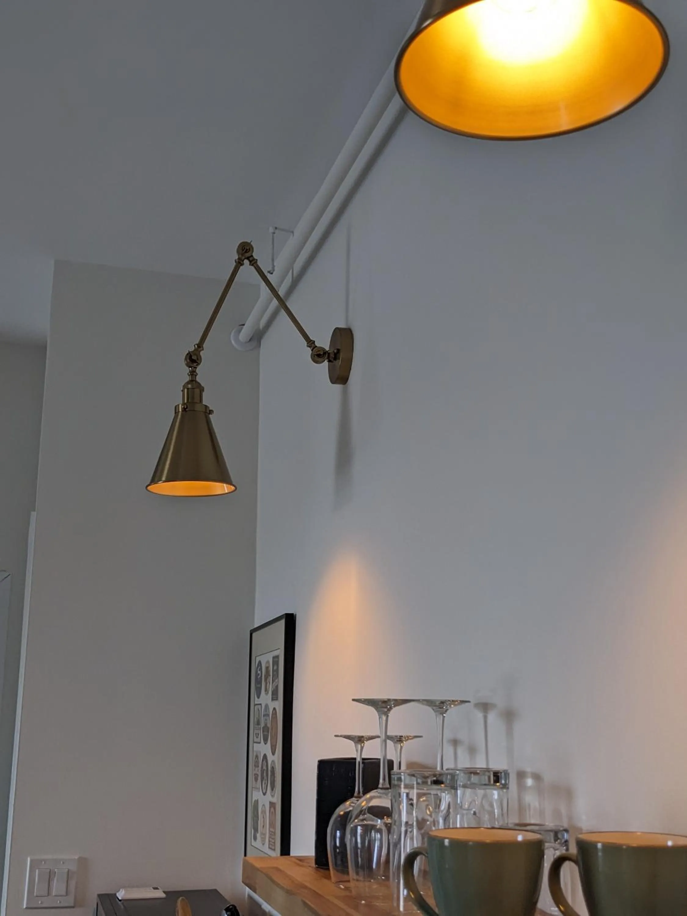 Kitchen or kitchenette in Bristol Suites