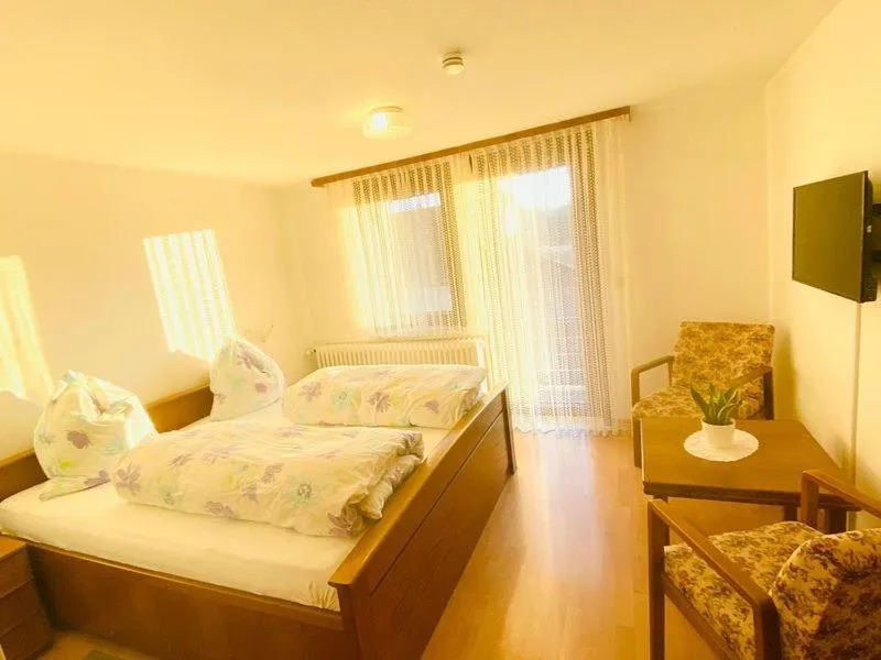 Bed in Gasthaus Dernedde