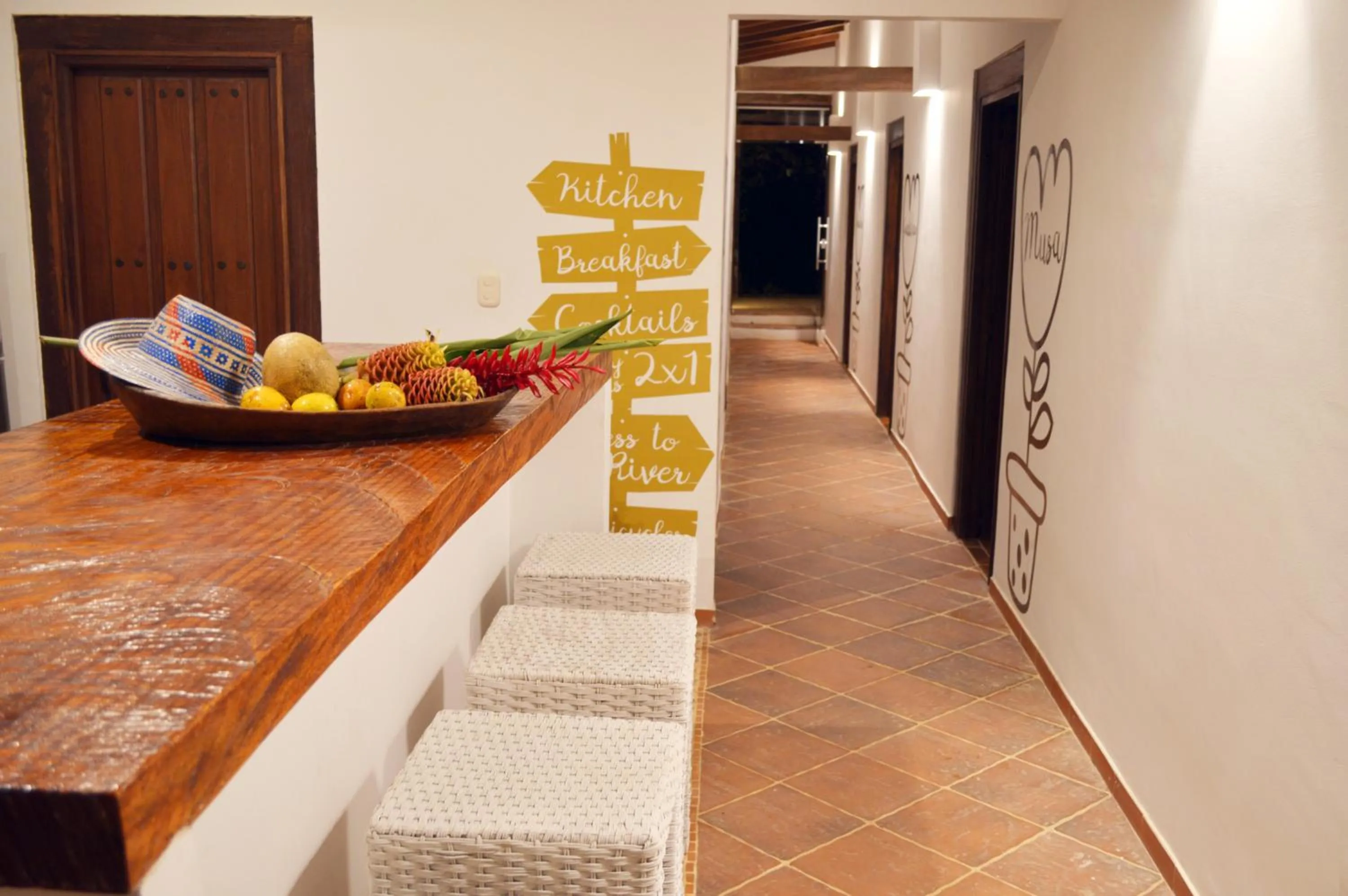 Food and drinks in Sweet Harmony Hotel Boutique by Xarm Hotels