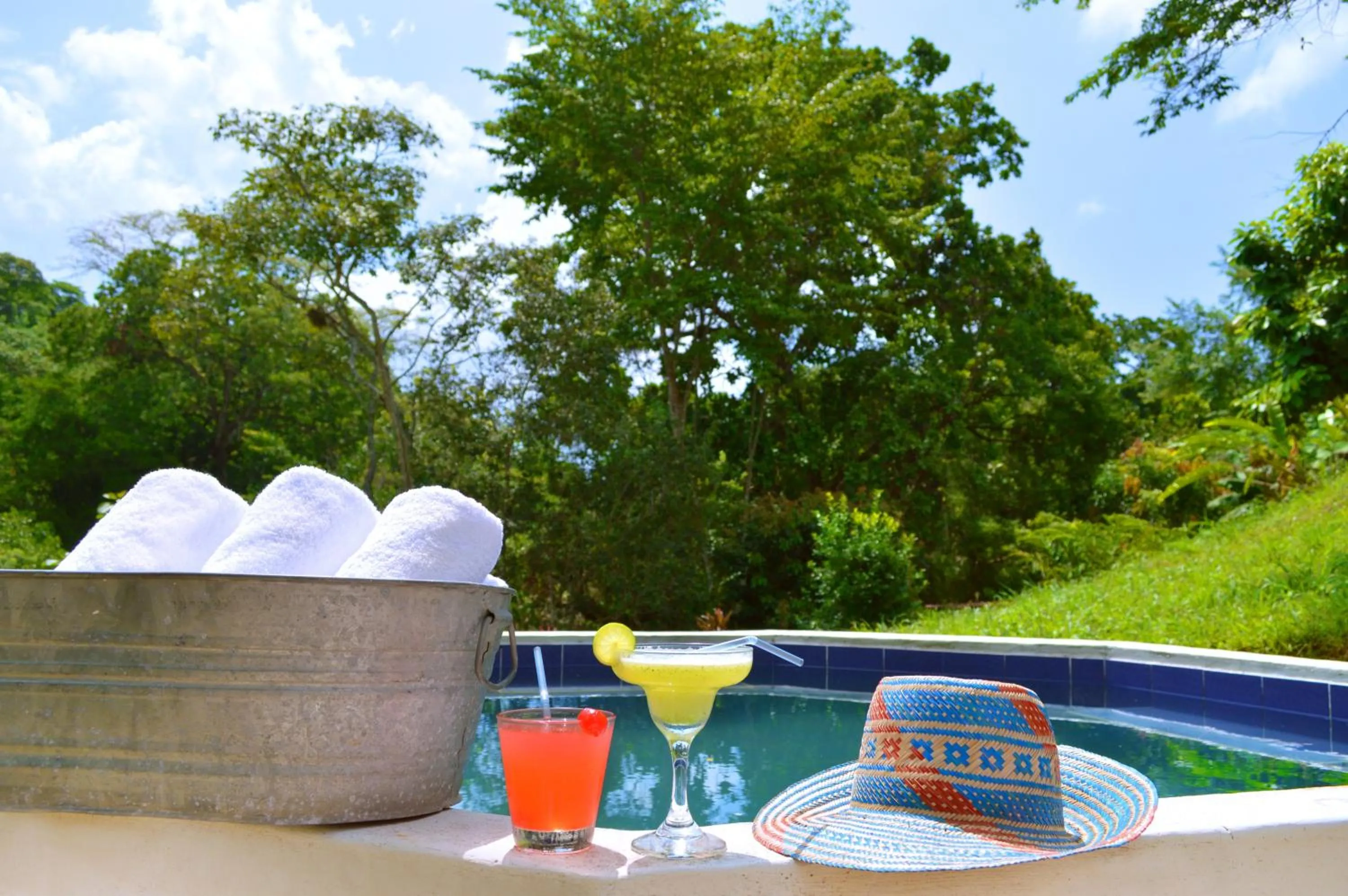 Day in Sweet Harmony Hotel Boutique by Xarm Hotels