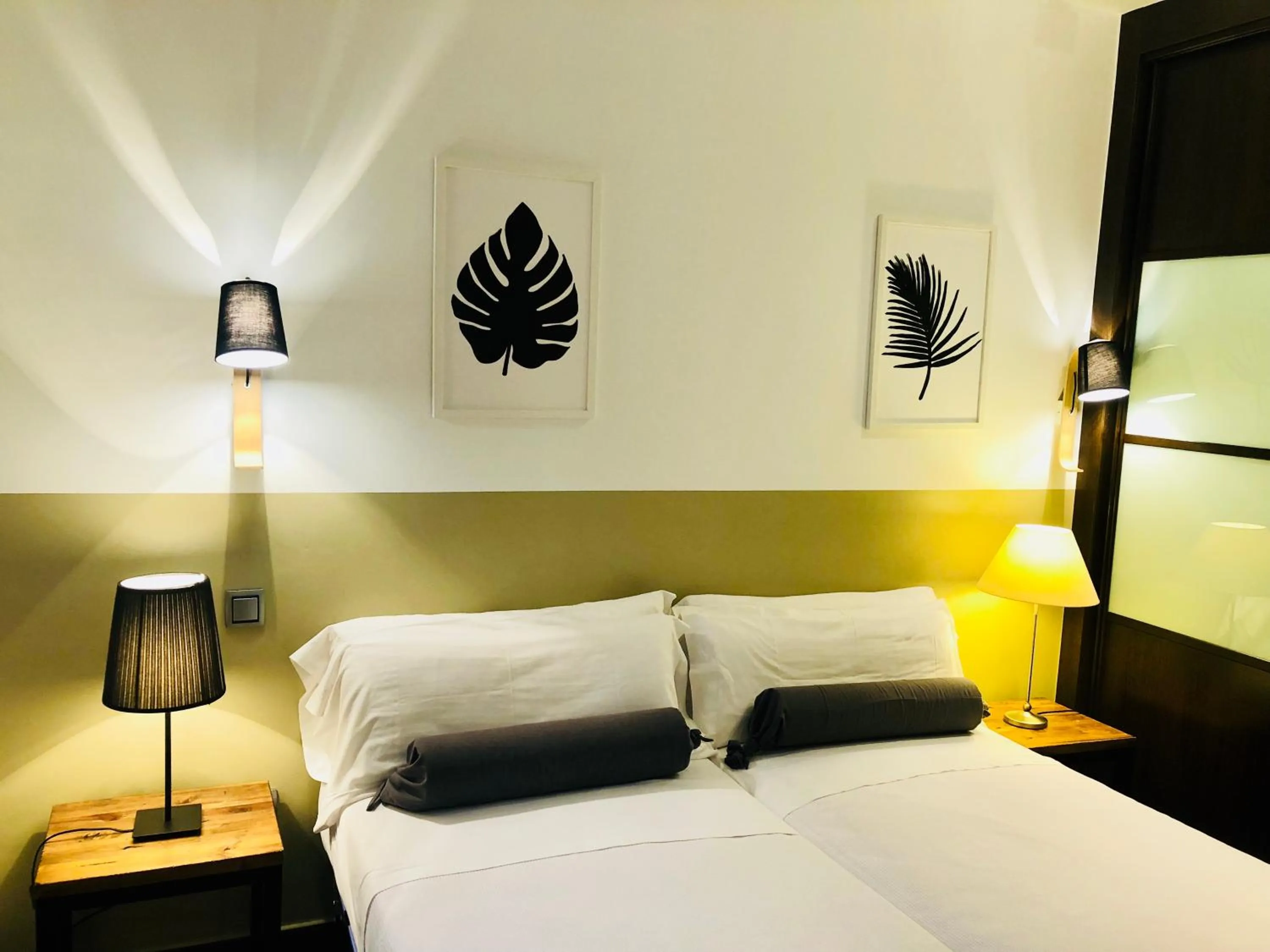 Bed in Alda Suite de los Reyes