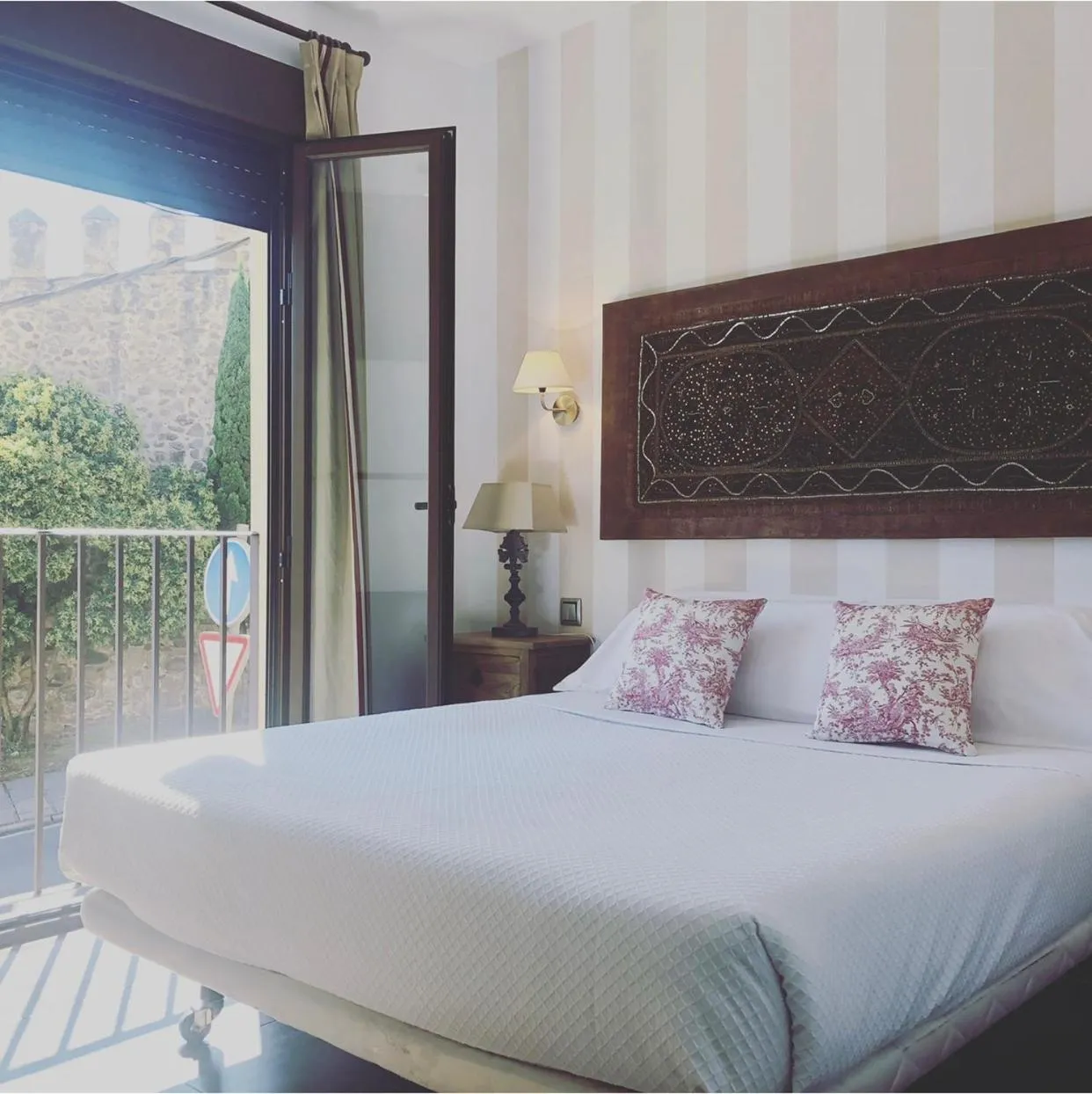 Bedroom, Bed in Alda Suite de los Reyes