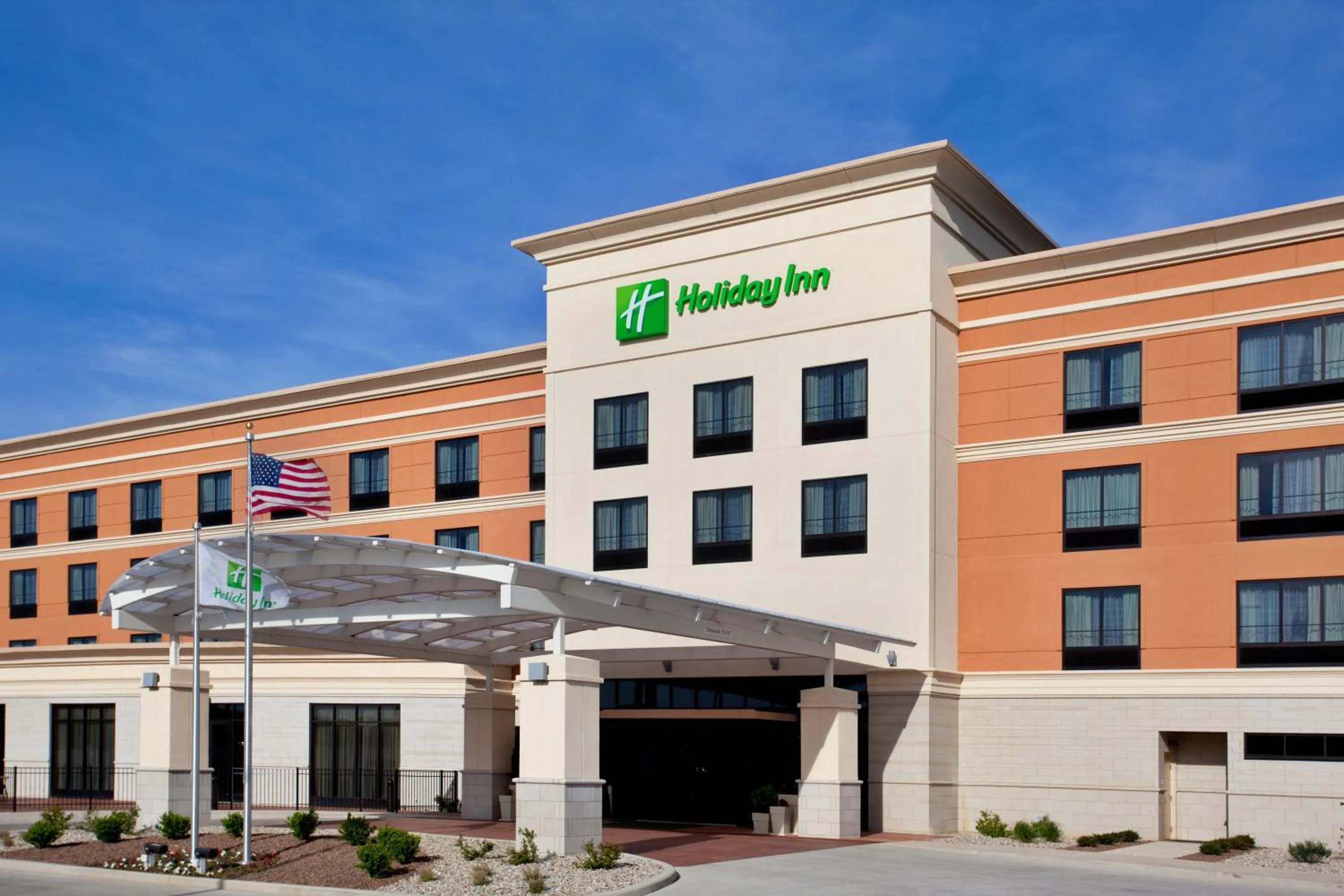 Property building in Holiday Inn Saint Louis-Fairview Heights by IHG