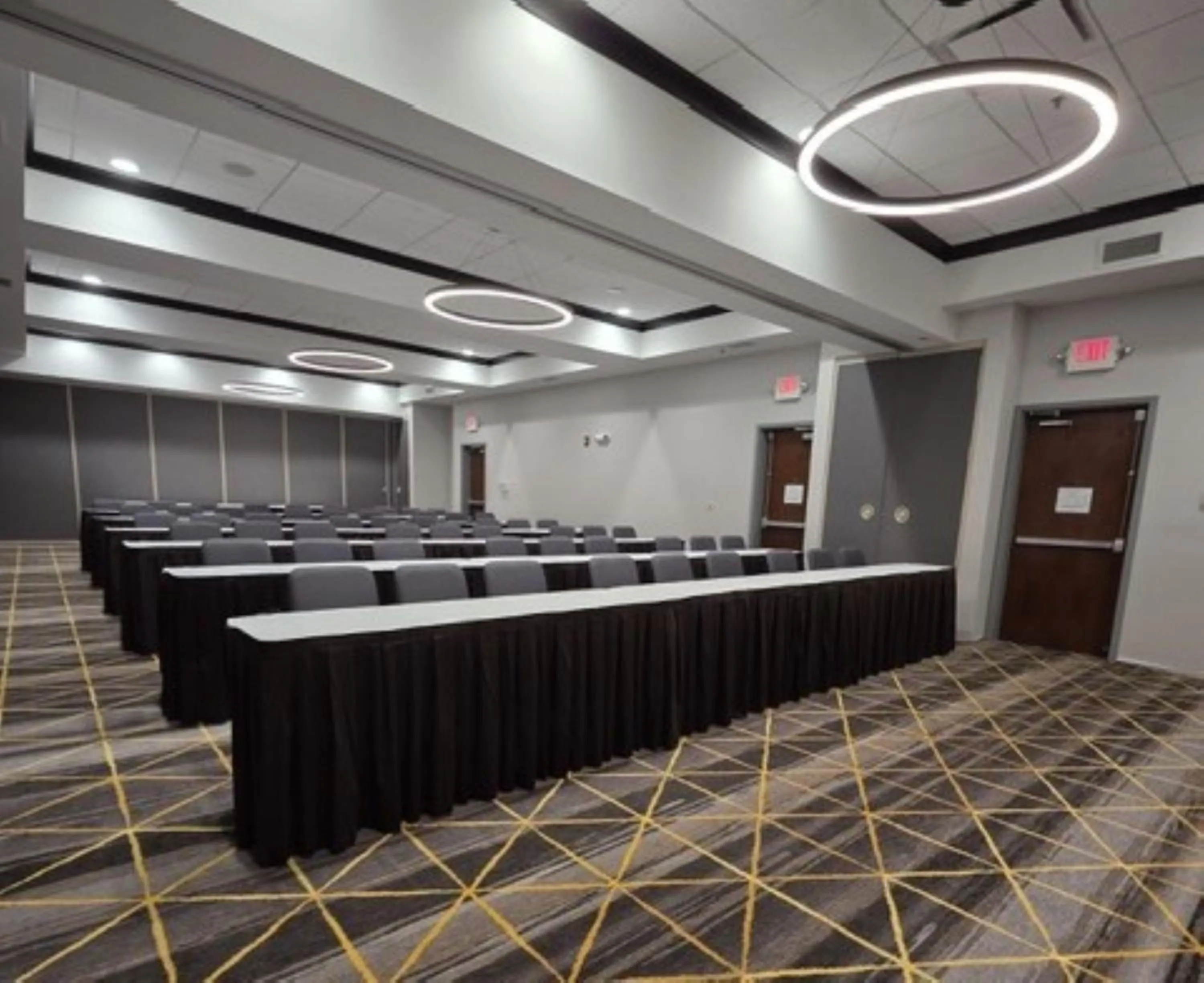 Meeting/conference room in Holiday Inn Saint Louis-Fairview Heights by IHG