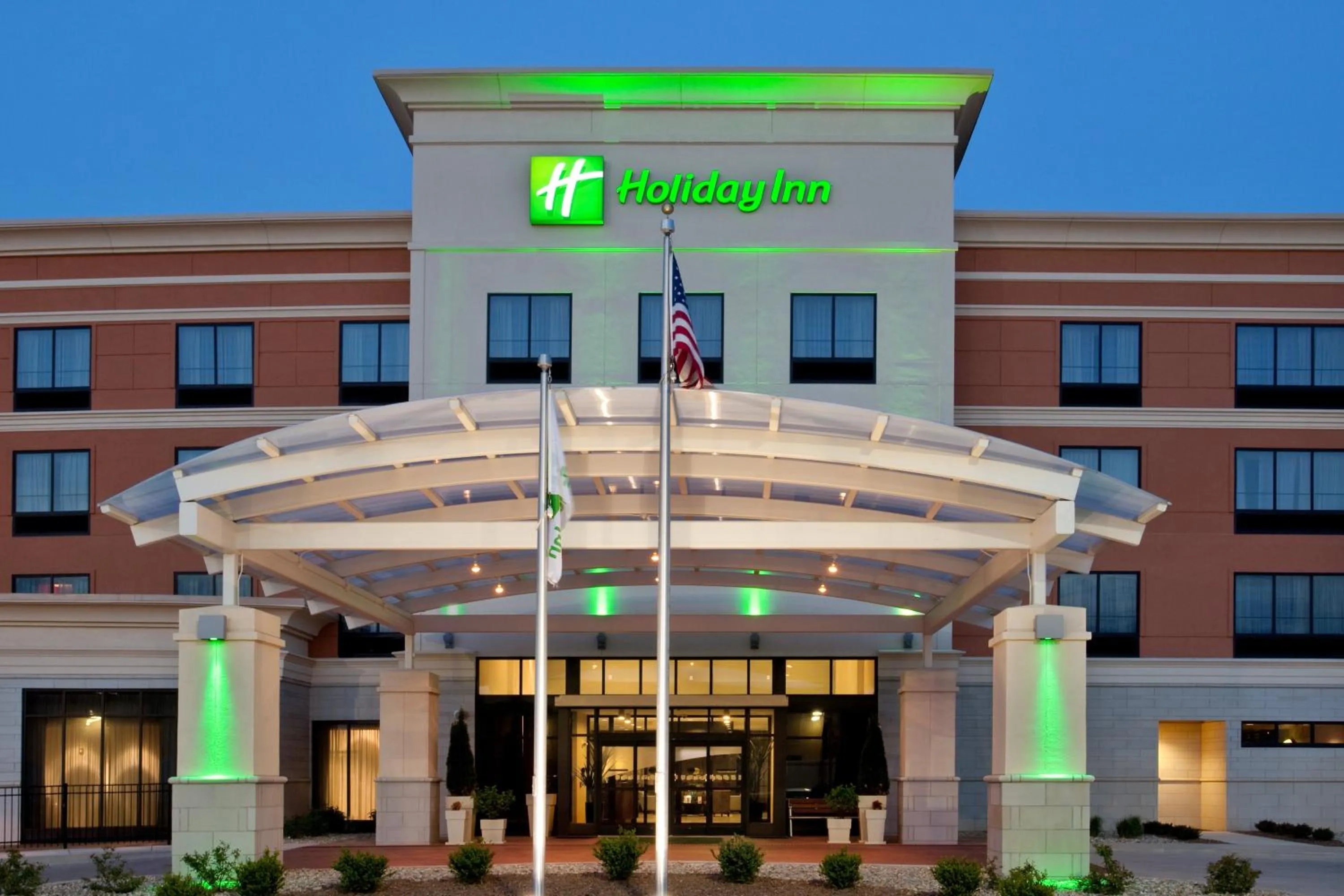 Property building in Holiday Inn Saint Louis-Fairview Heights by IHG