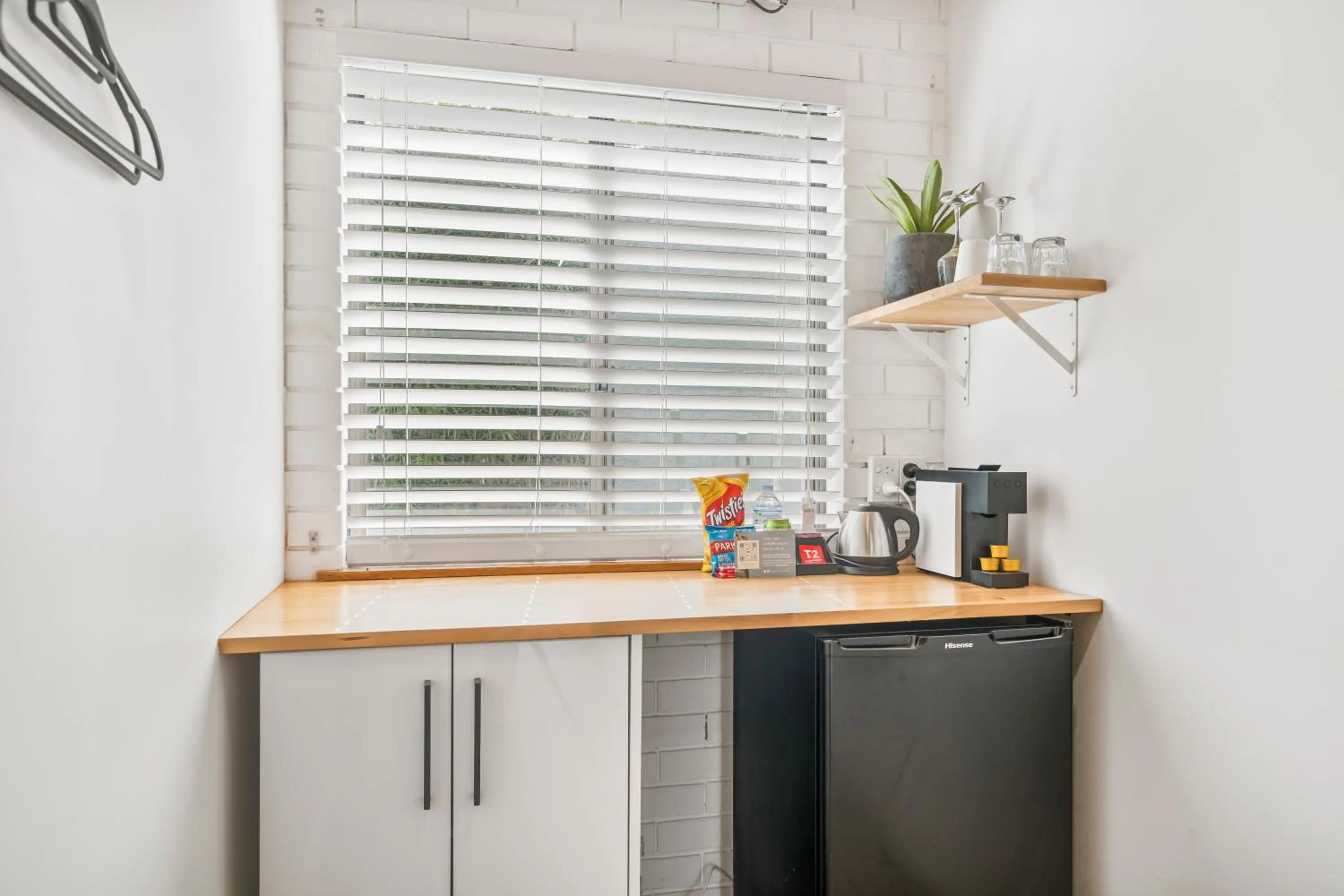 The Med Crescent Head