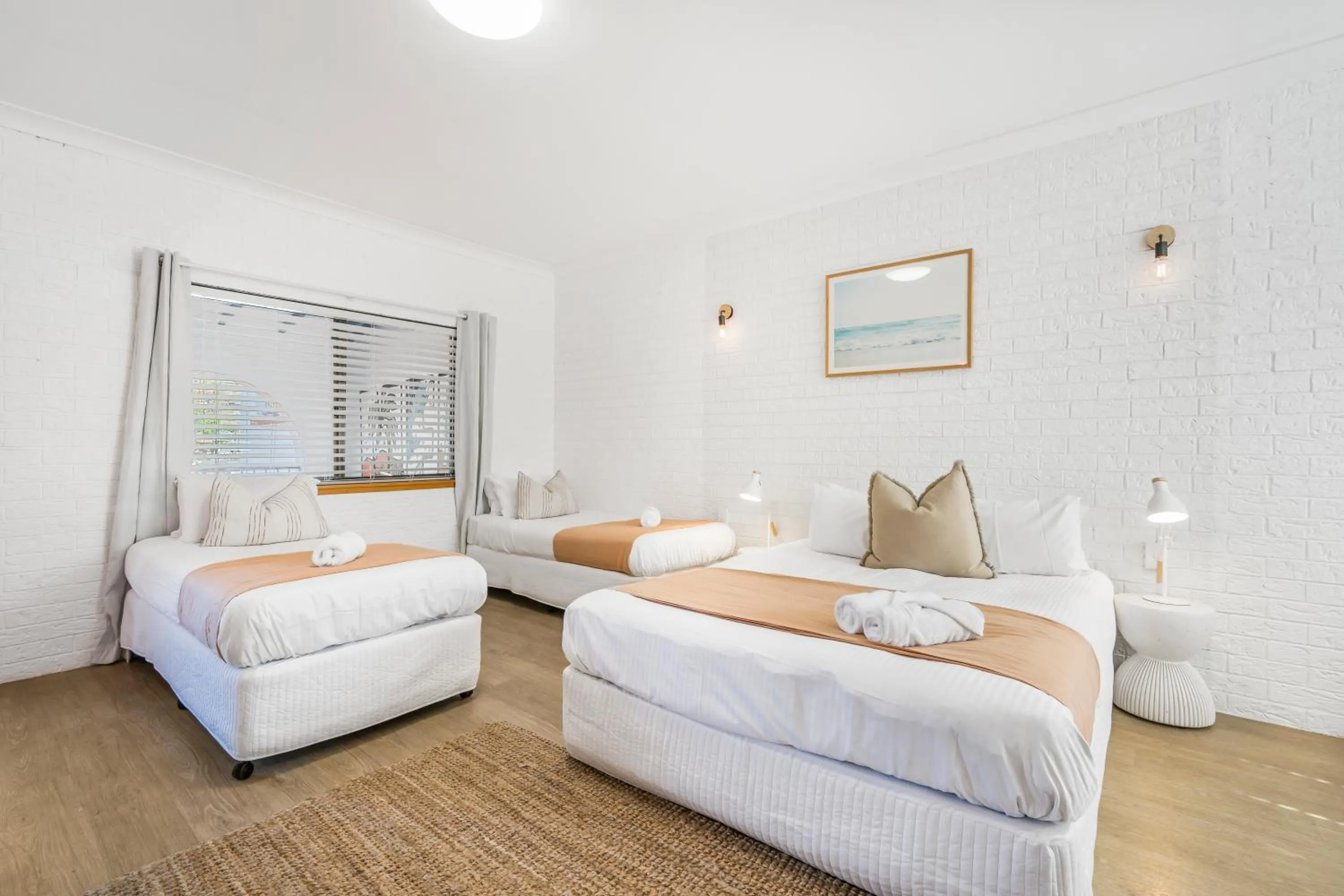 Bed in The Med Crescent Head