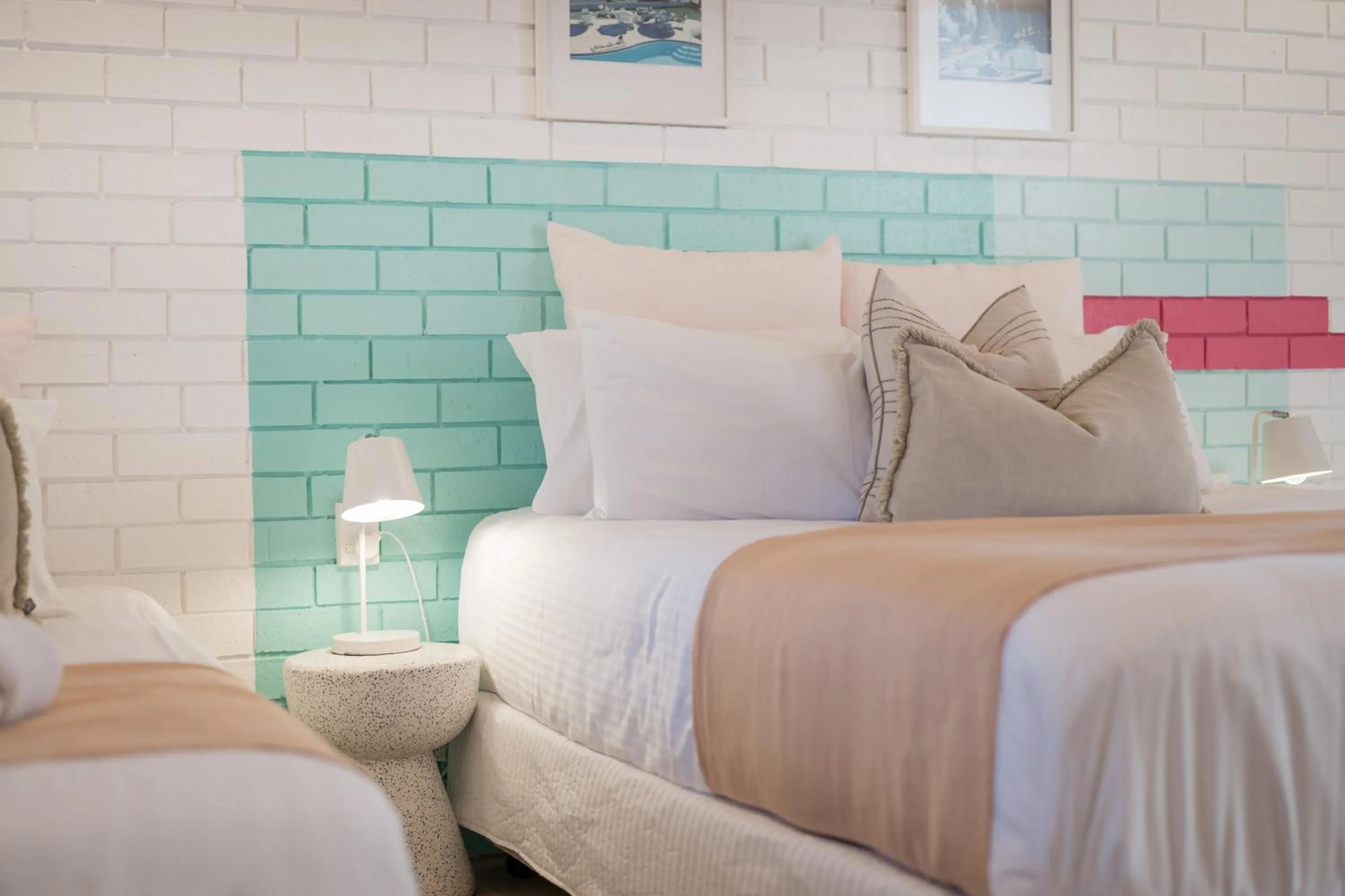 Bed in The Med Crescent Head