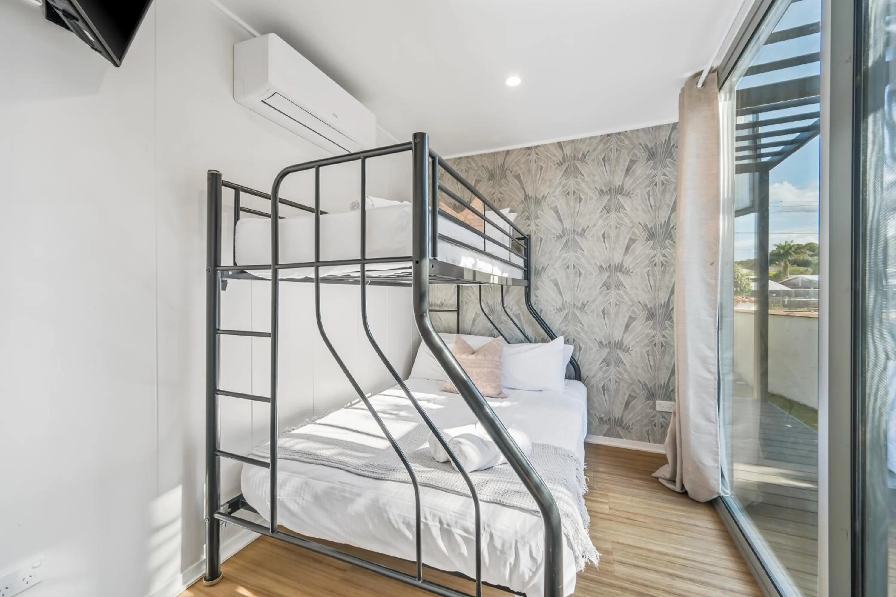 Bed in The Med Crescent Head