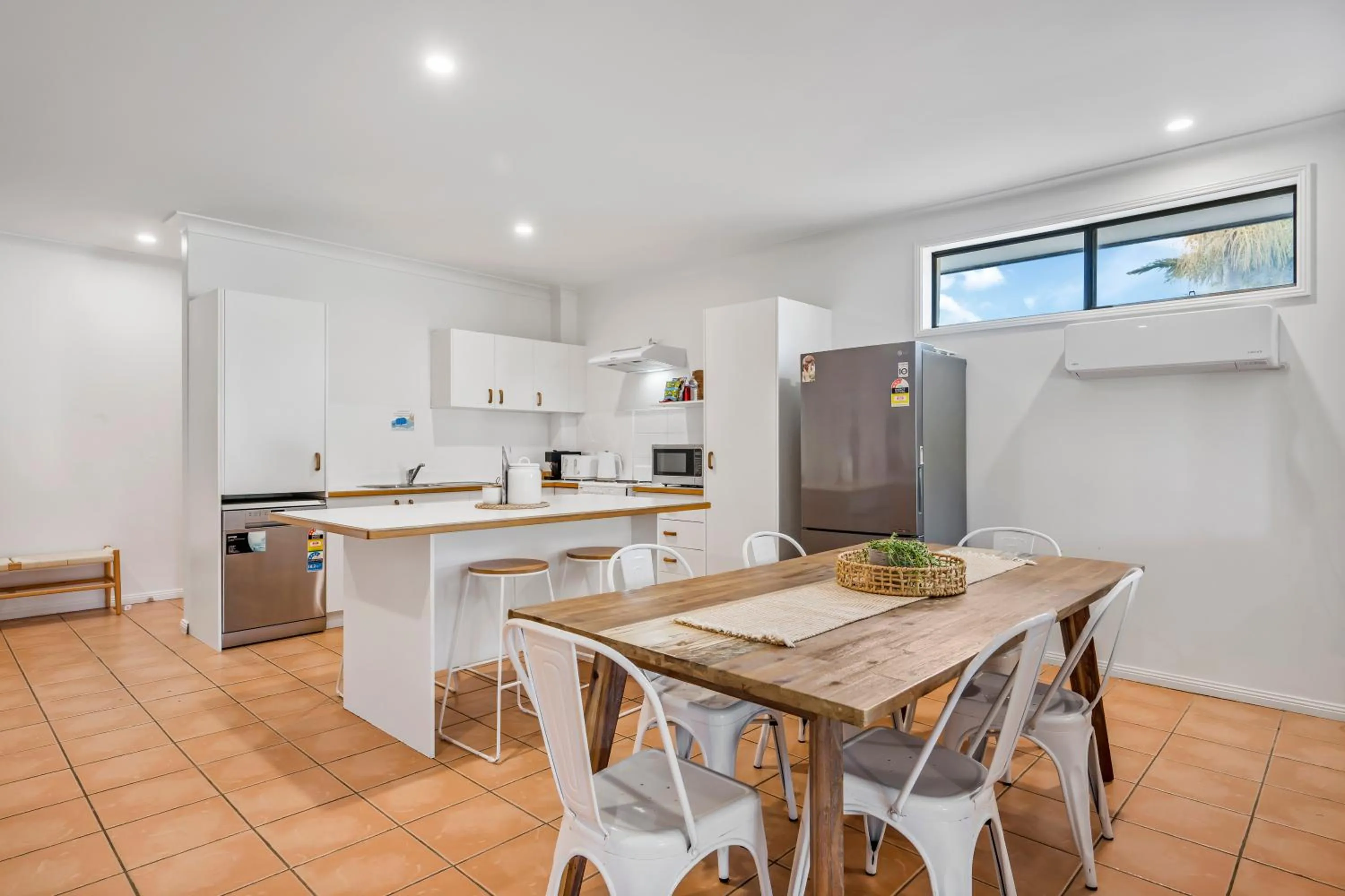 The Med Crescent Head