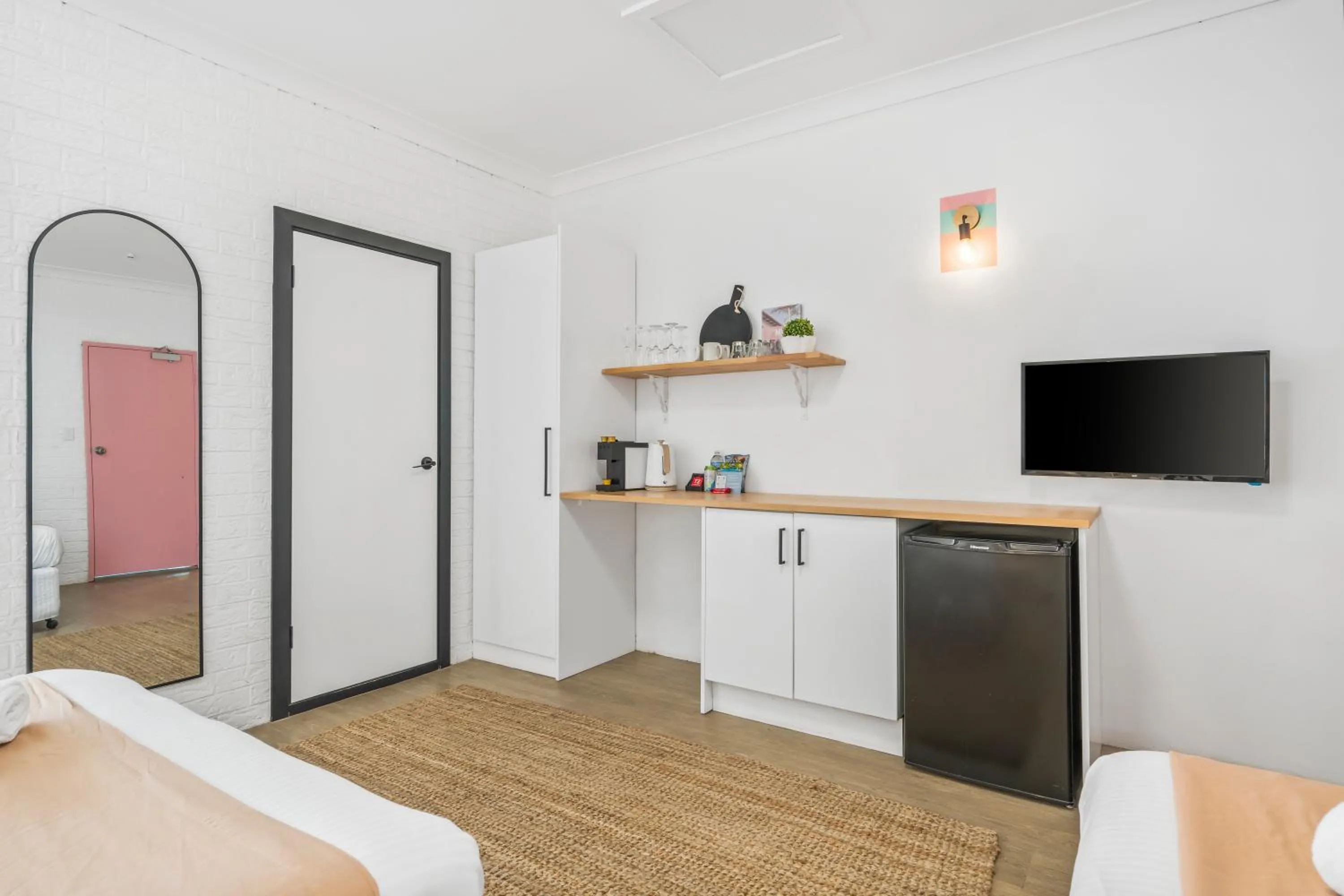 Bed in The Med Crescent Head