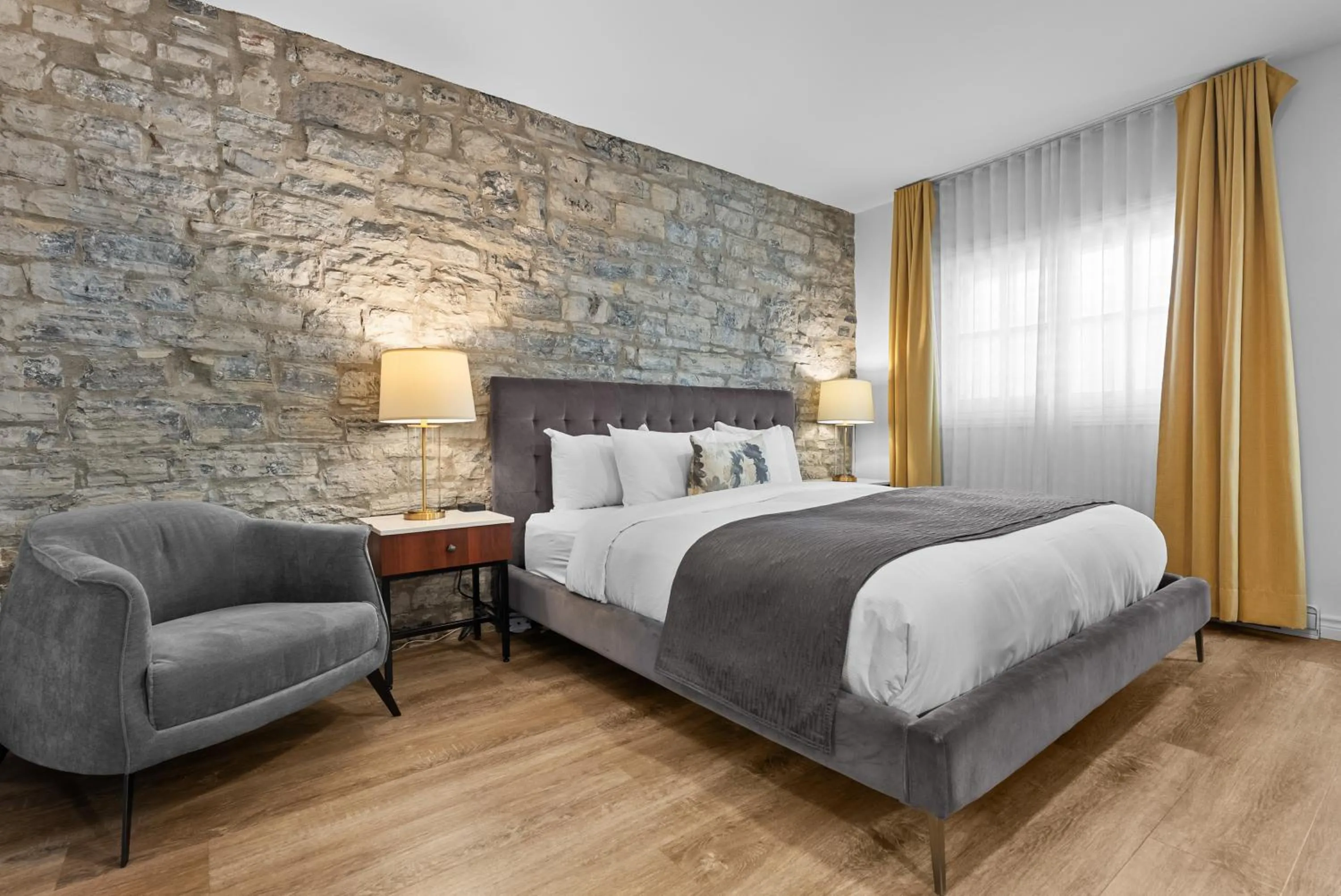 Bedroom, Bed in Hotel Manoir D'Auteuil - Par Aneyro