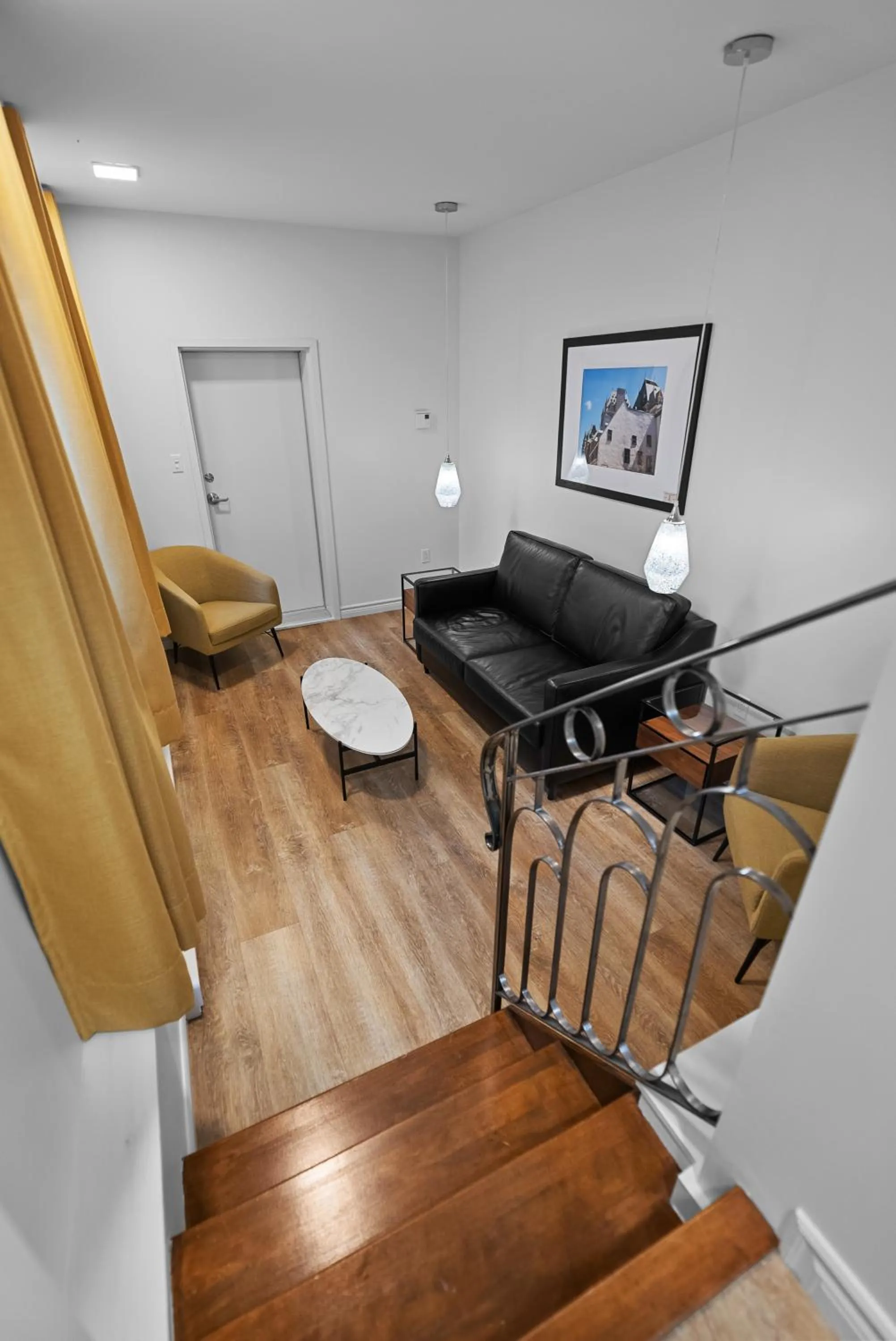 Seating area in Hotel Manoir D'Auteuil - Par Aneyro