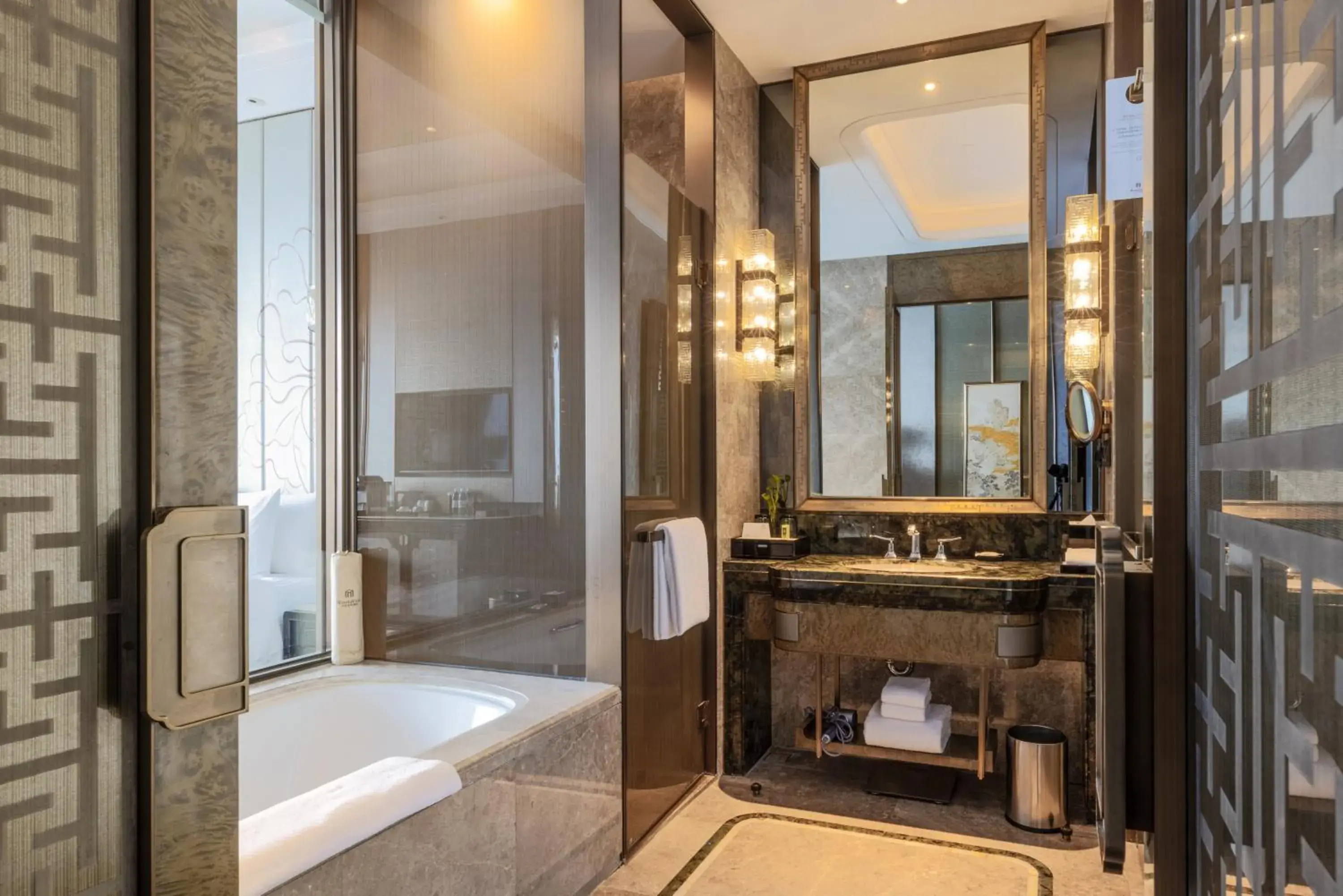 Twin Room with Bath in Wanda Vista Zhengzhou Twin Room with Bath in Wanda Vista Zhengzhou